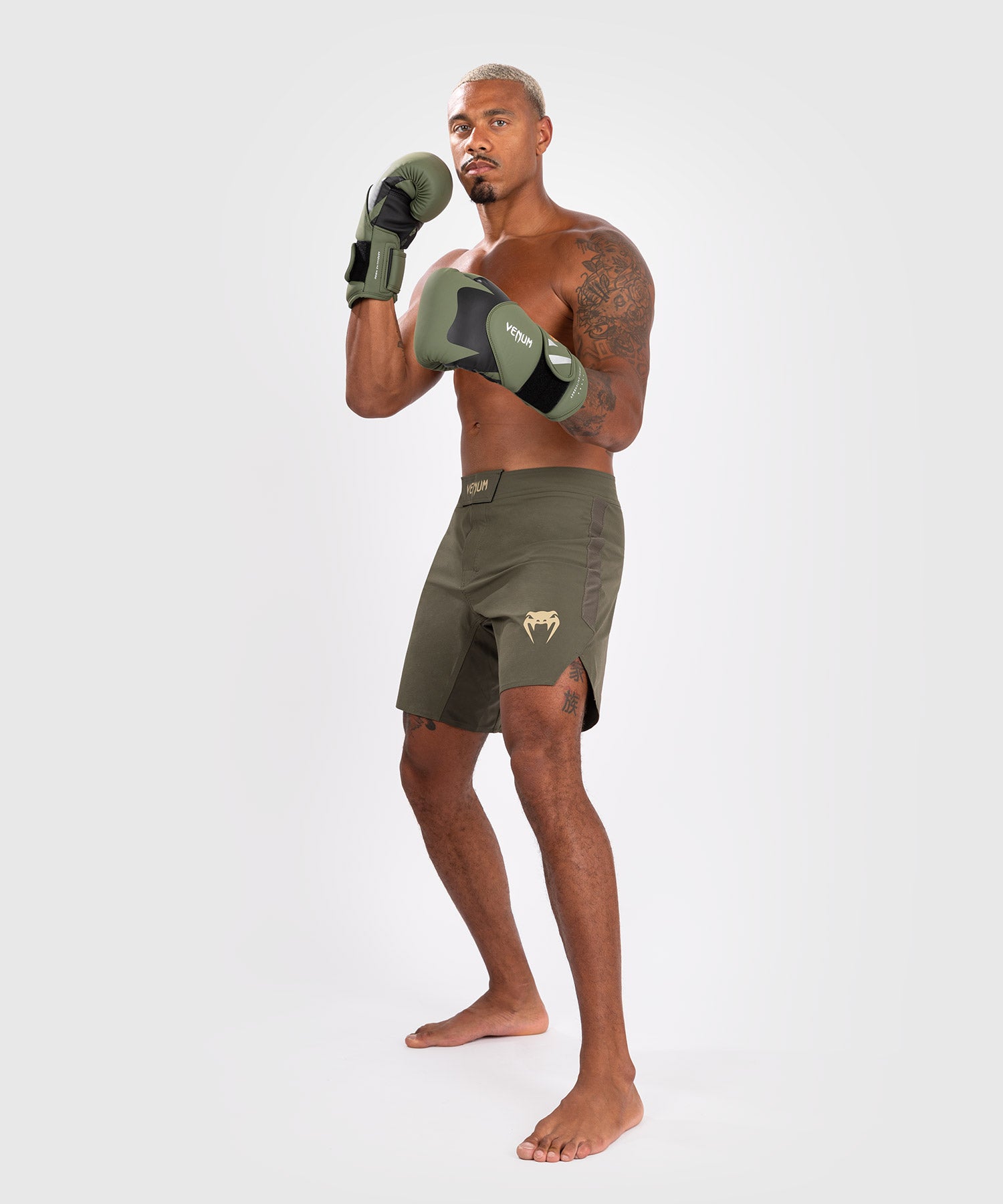 Short de combat pour homme Venum Contender - Kaki - Shorts
