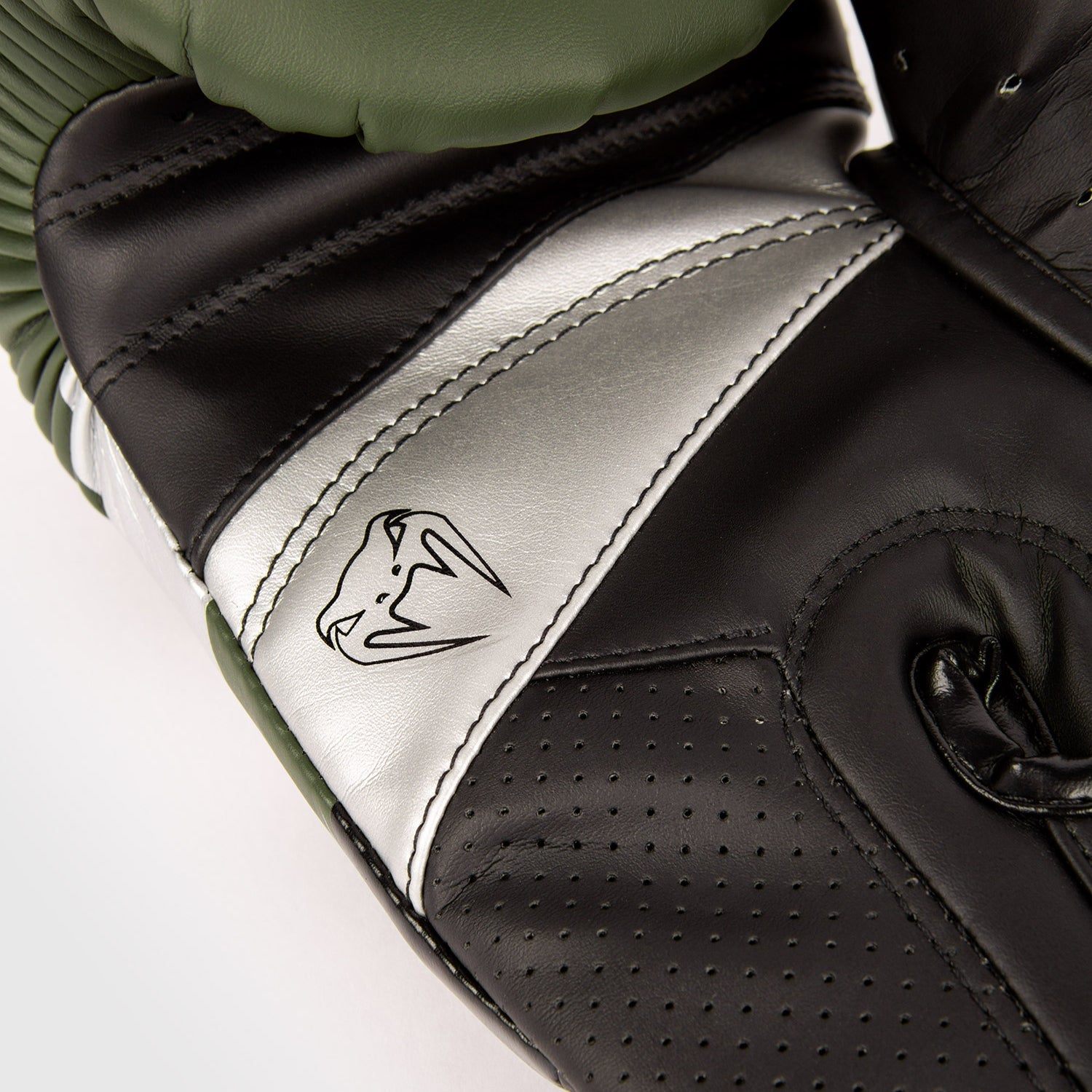 VENUM ヴェナム／ELITE EVOボクシンググローブ／カーキ／8 oz Venum Elite Evo Boxing Gloves - Khaki/Silver - Venum