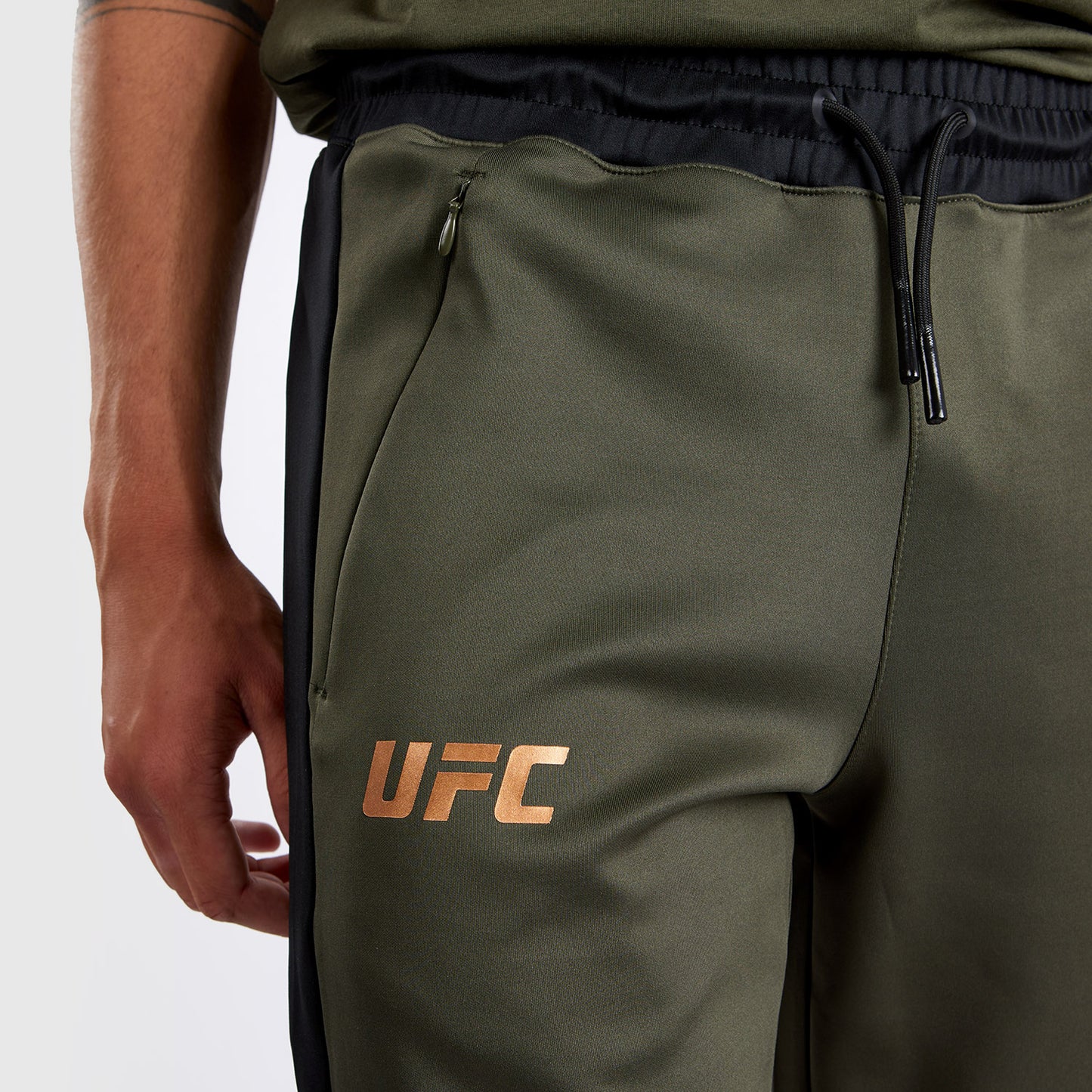 UFC Adrenaline by Venum Fight Week Men’s Performance Jogging Pants - Khaki/Bronze