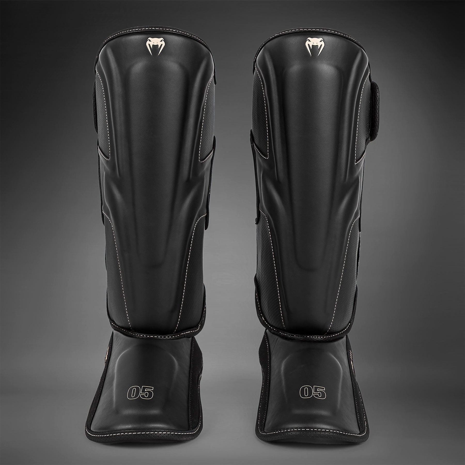 SHIN GUARD WORLDCUP PRO ブラック Venum Impact Evo Shinguards - Black - Venum