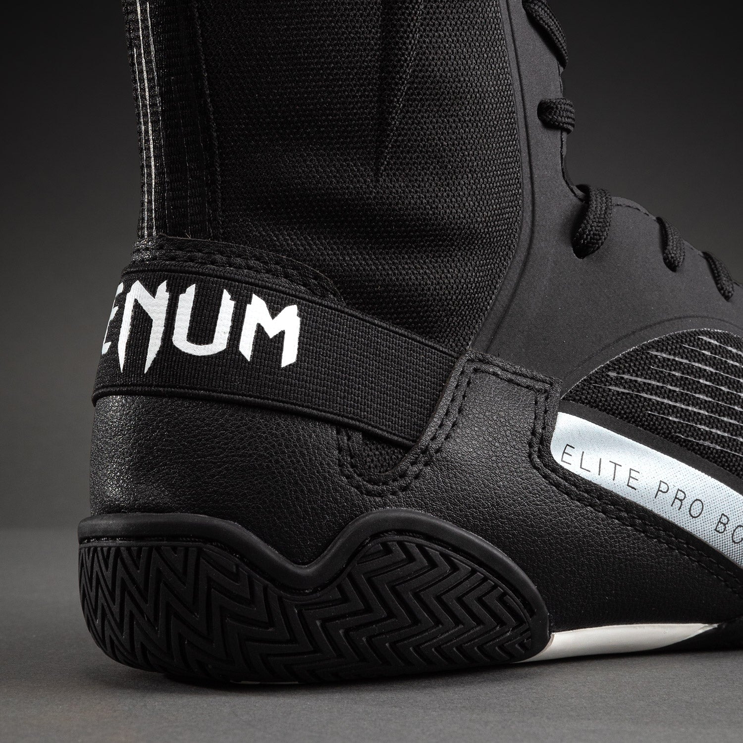 Venum シューズ Venum Elite Neo Boxing Shoes - Black/White