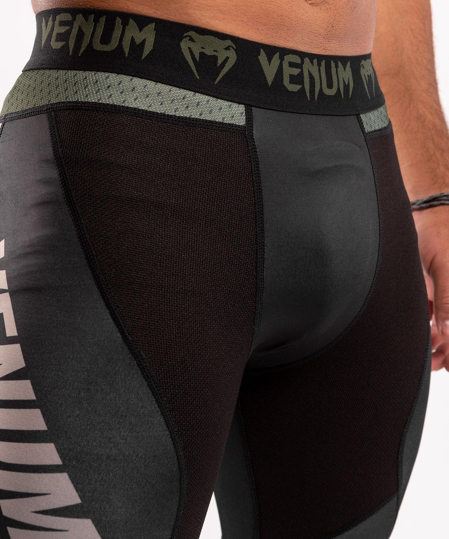 Venum ONE FC Impact Compresssion Tights - Black/Khaki Picture 5