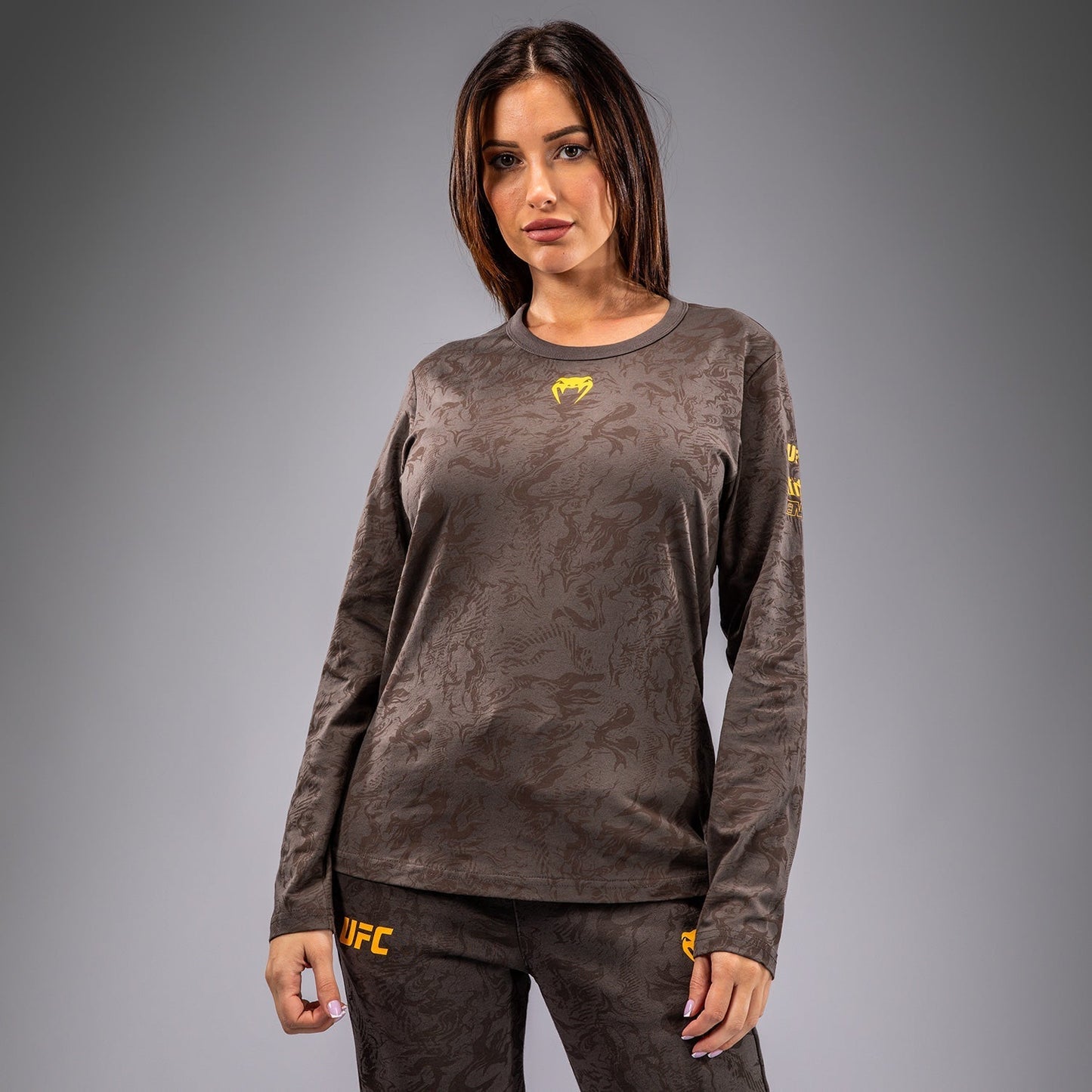 UFC Fusion by Venum Fight Week Men’s Long Sleeve T-Shirt - Earthen Brown