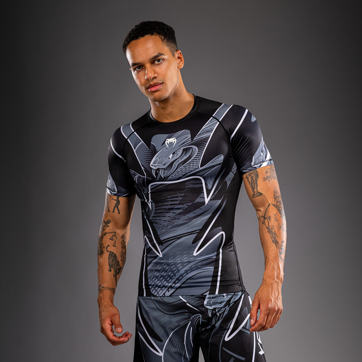 Crimson Viper 2.0 Short Sleeves Rashguards Black/Grey