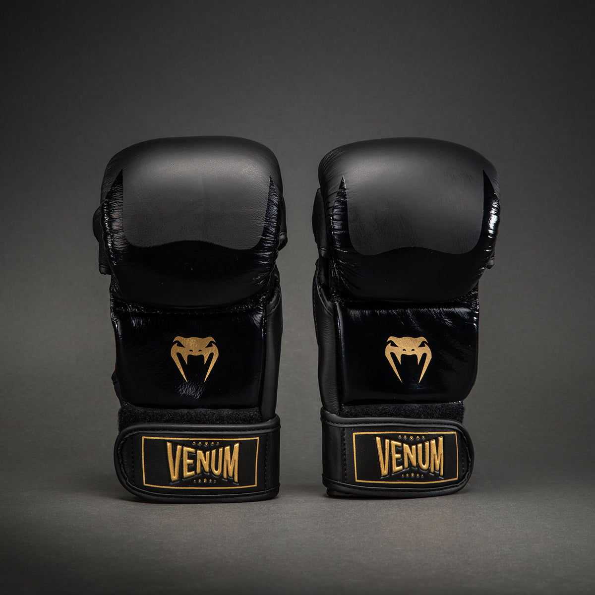 Venum Attack 2.0 Sparring Gloves Leather - Black/Gold