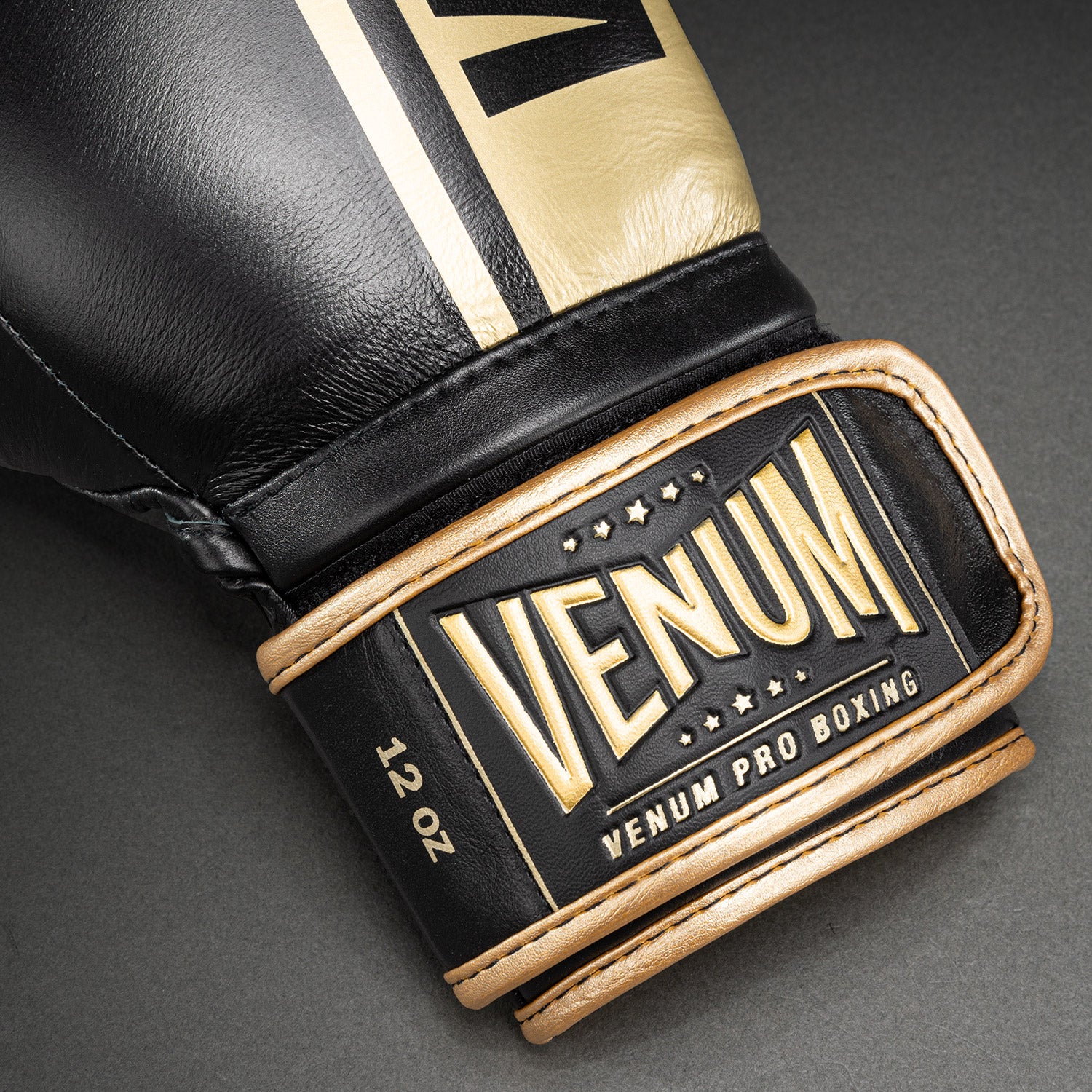 Venum Shield Pro Boxing Gloves Velcro - Venum
