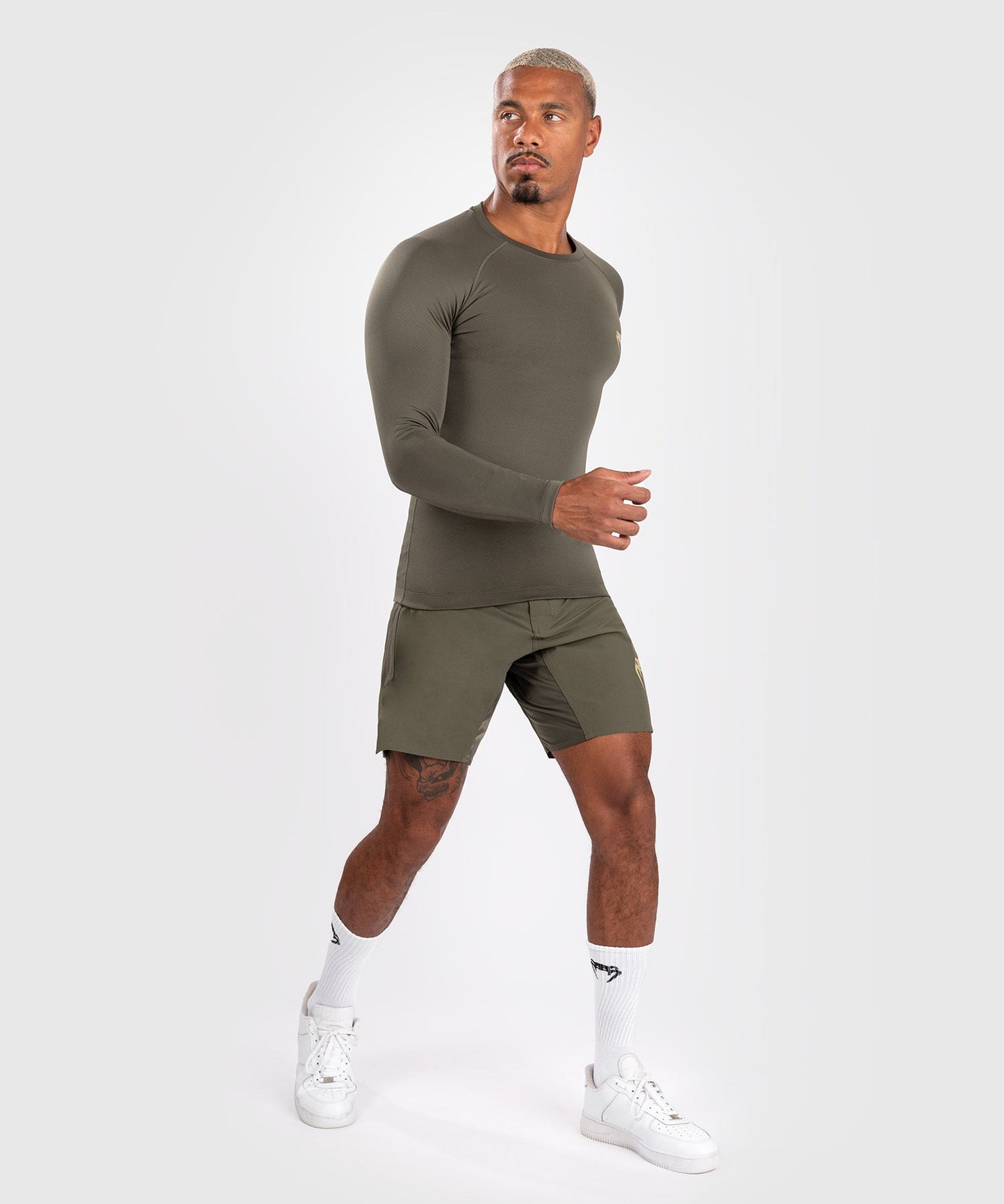 Rashguard à manches longues pour hommes Venum Contender - Kaki - T-shirts de compression