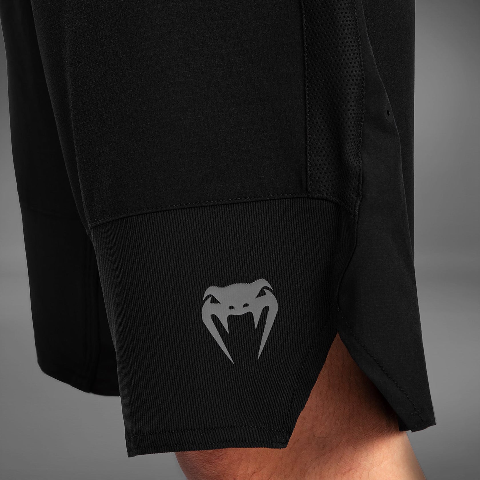 Venum Electron 3.0 Fightshort - Zwart Venum Electron 3.0 Fightshort - Zwart