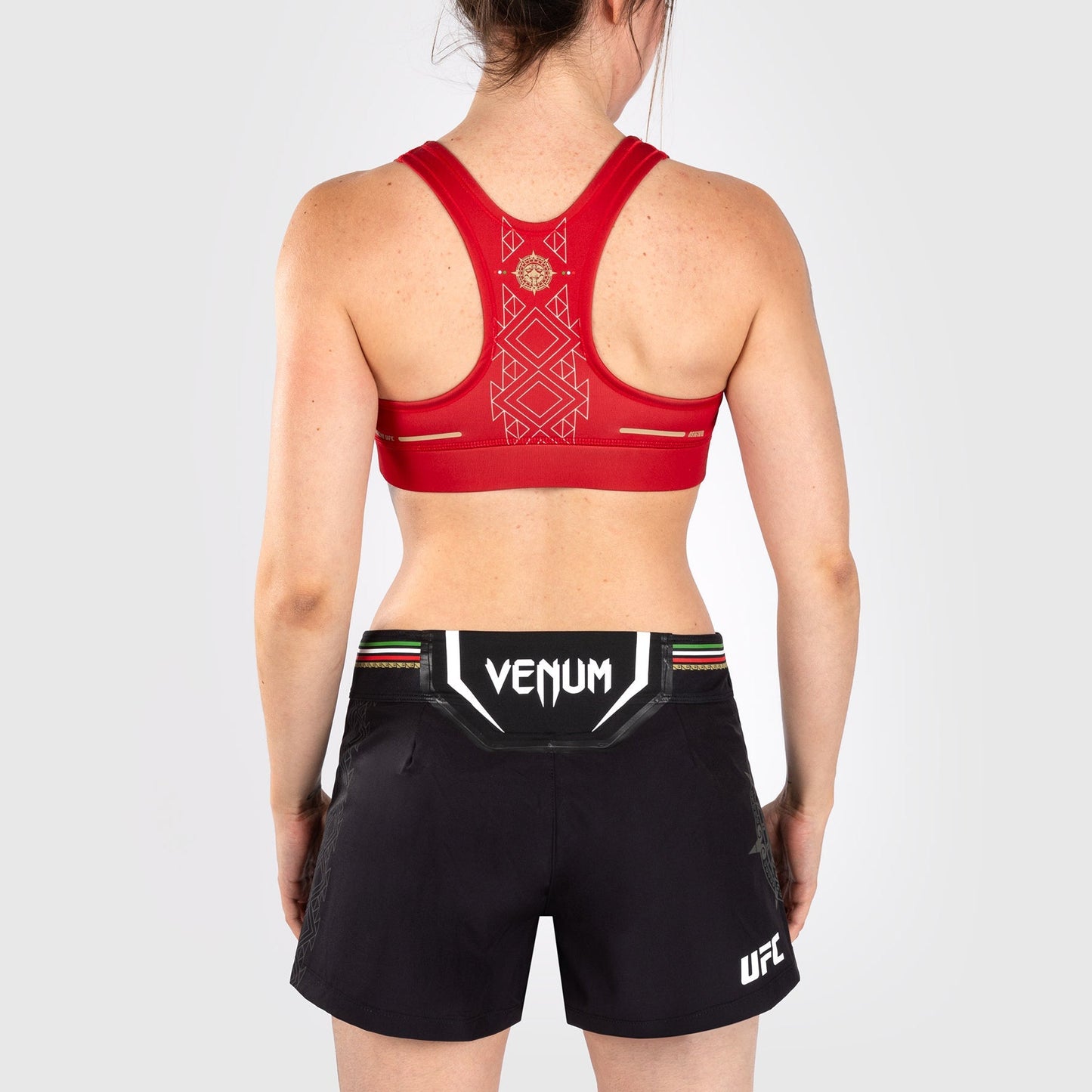 Noche UFC by Venum Authentic Fight Night Women’s Sports Bra - Red