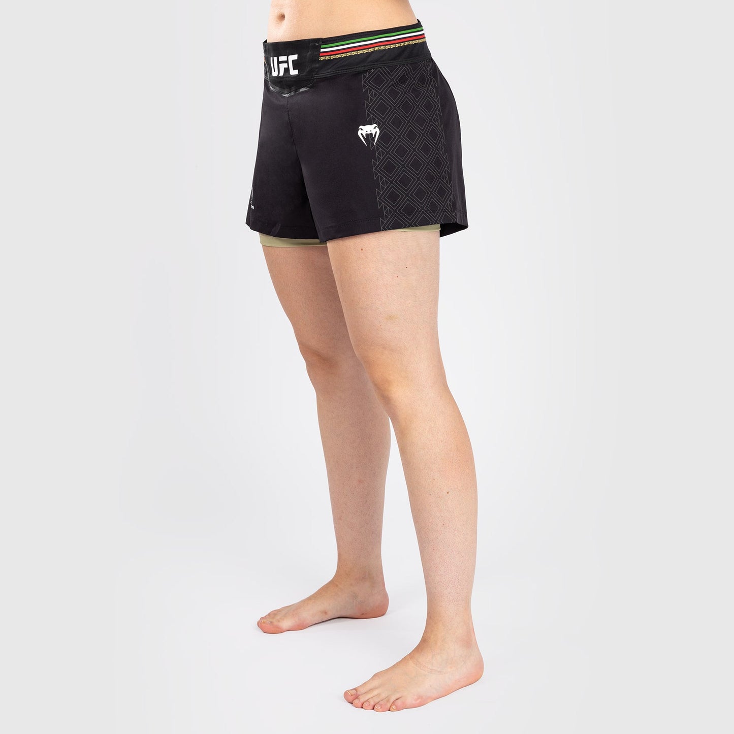 Noche UFC by Venum Authentic Fight Night Women’s Fight Short - Black