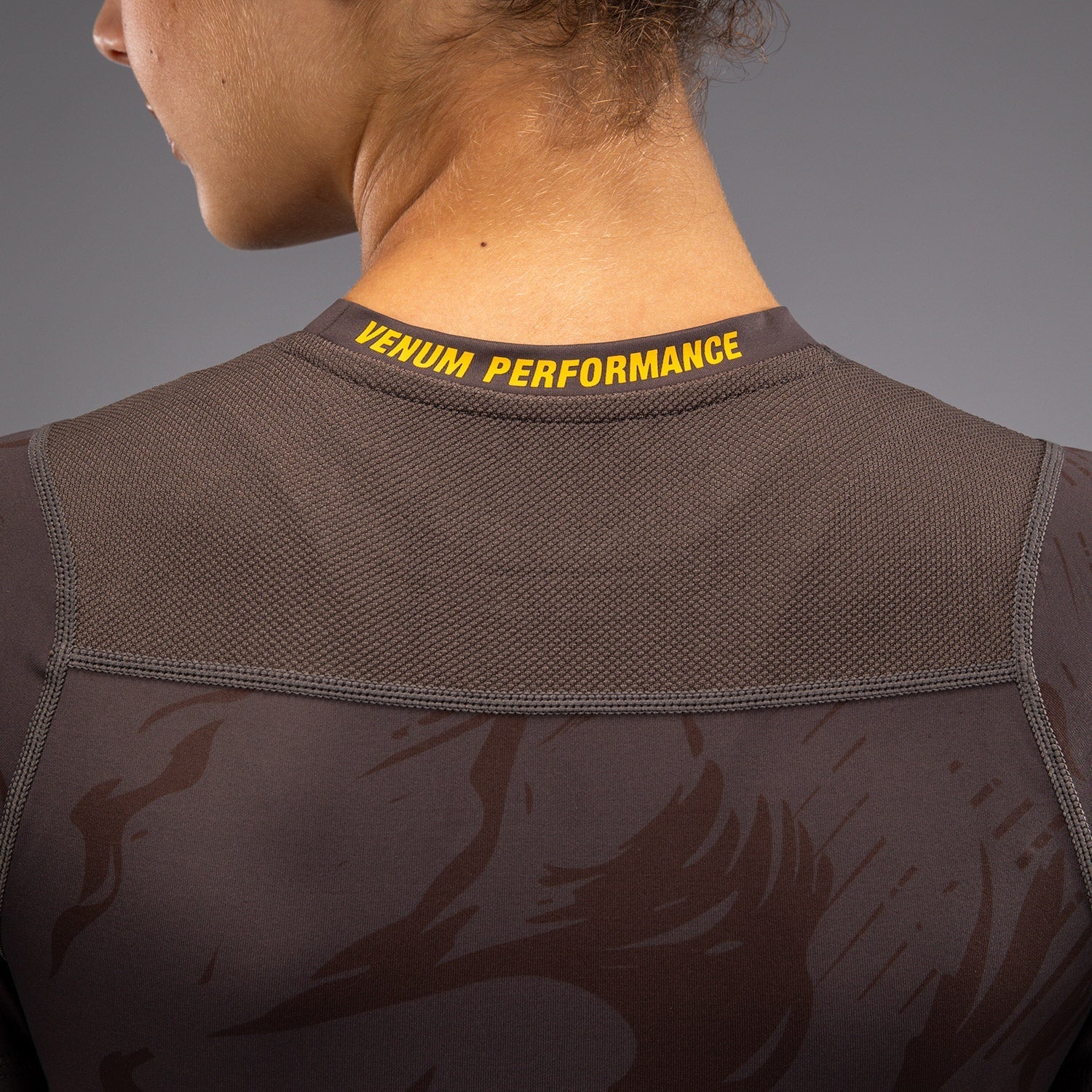 UFC Fusion by Venum Fight Week Women's Performance Short Sleeve