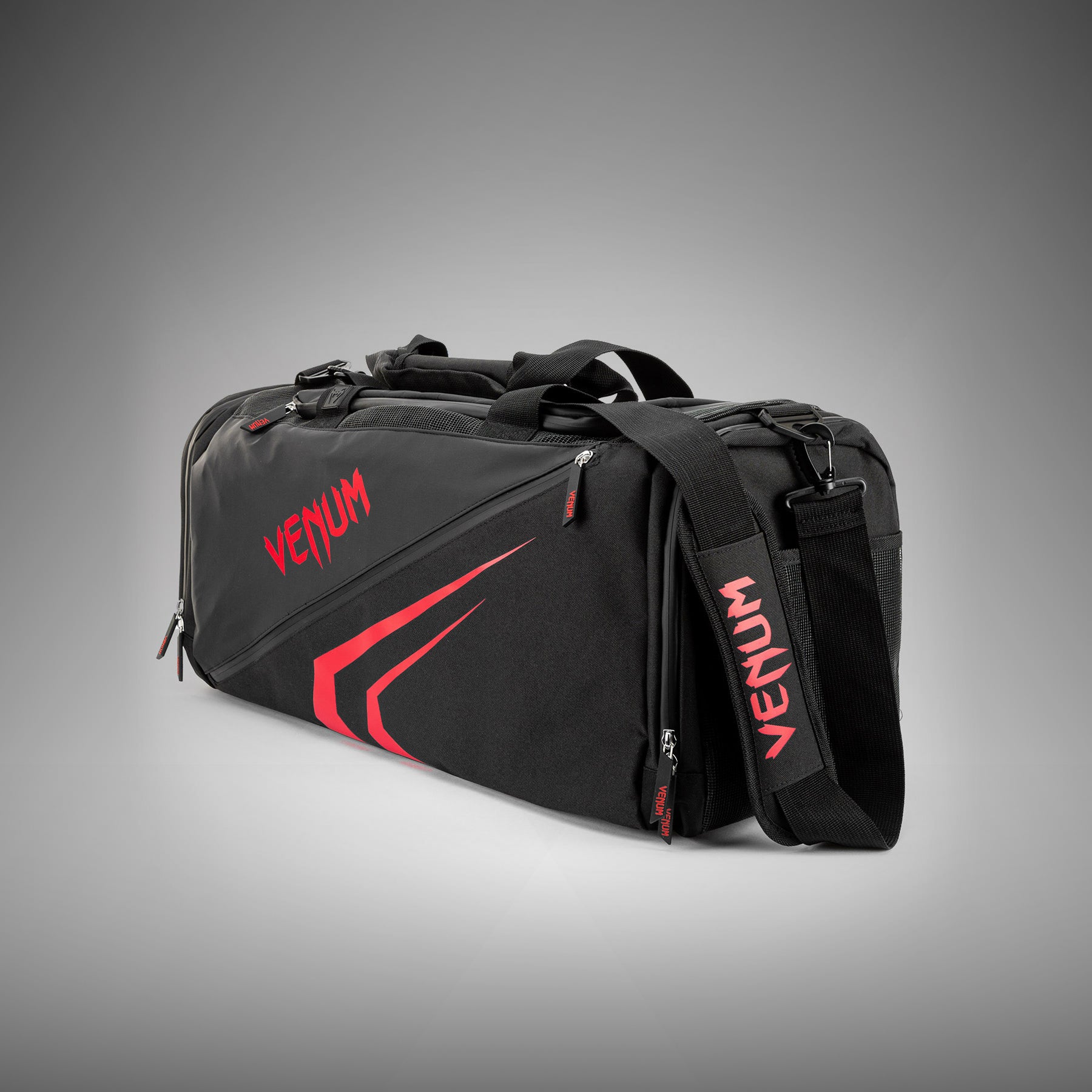 Venum Trainer Lite Evo Sports Bags (48L) - Black/Red - Venum