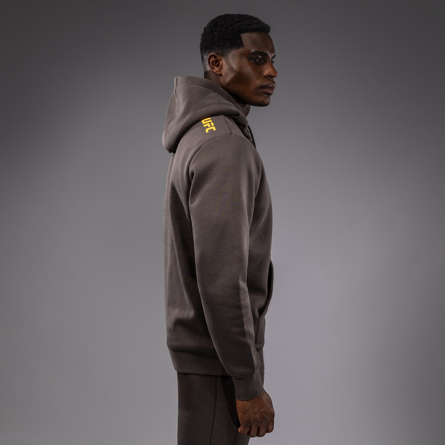 UFC Fusion by Venum Fight Week Men’s Pullover Hoodie - Solid Earthen Brown