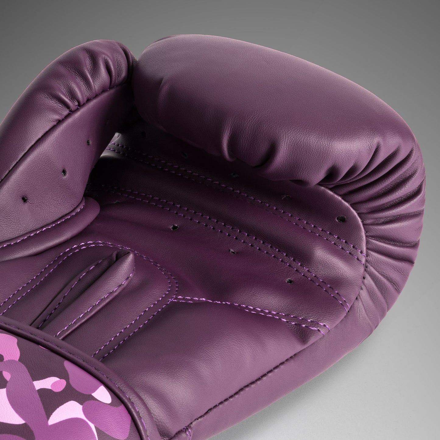 Venum Iris Boxing Gloves - Plum/pink