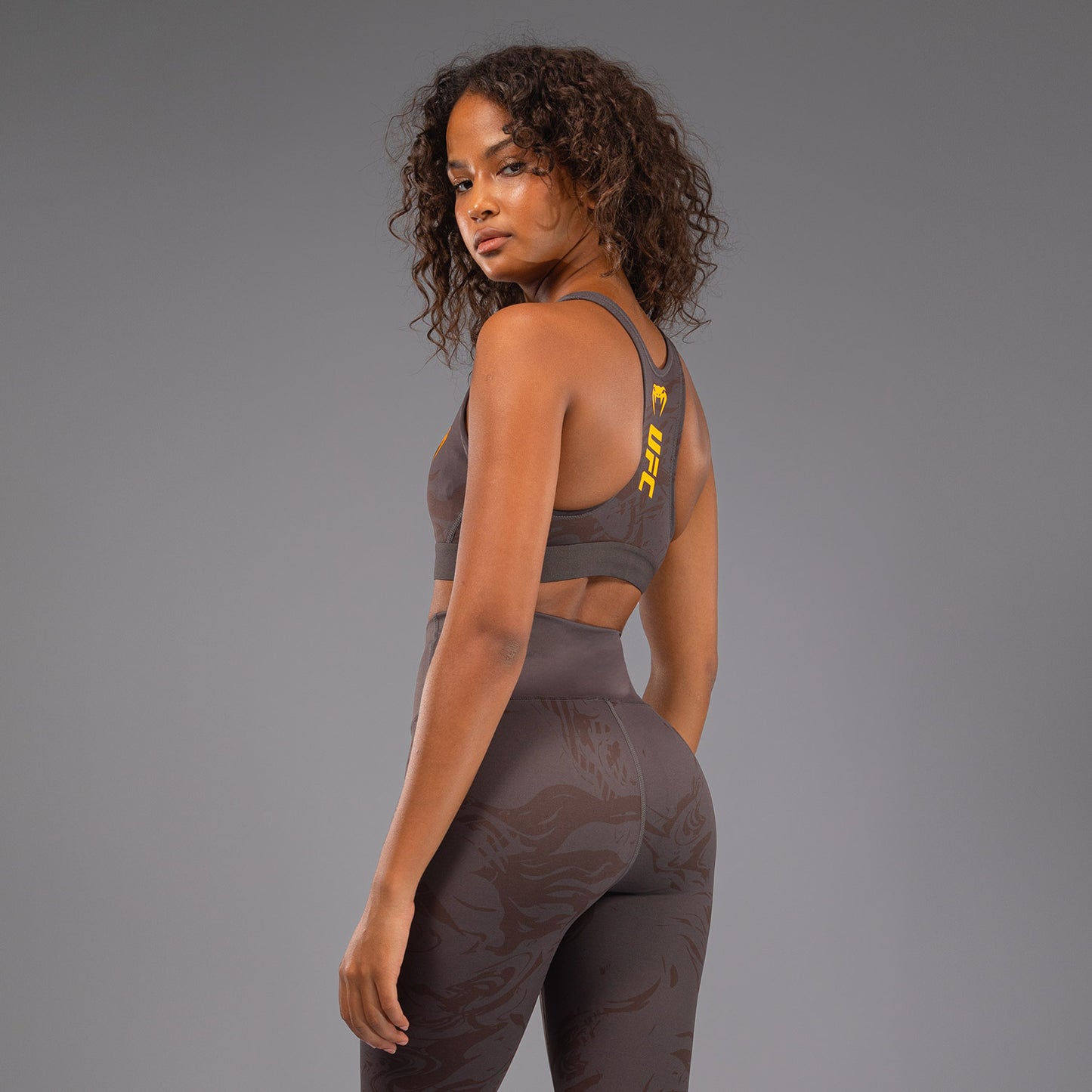 UFC Fusion by Venum Fight Week Women’s Sports Bra - Earthen Brown