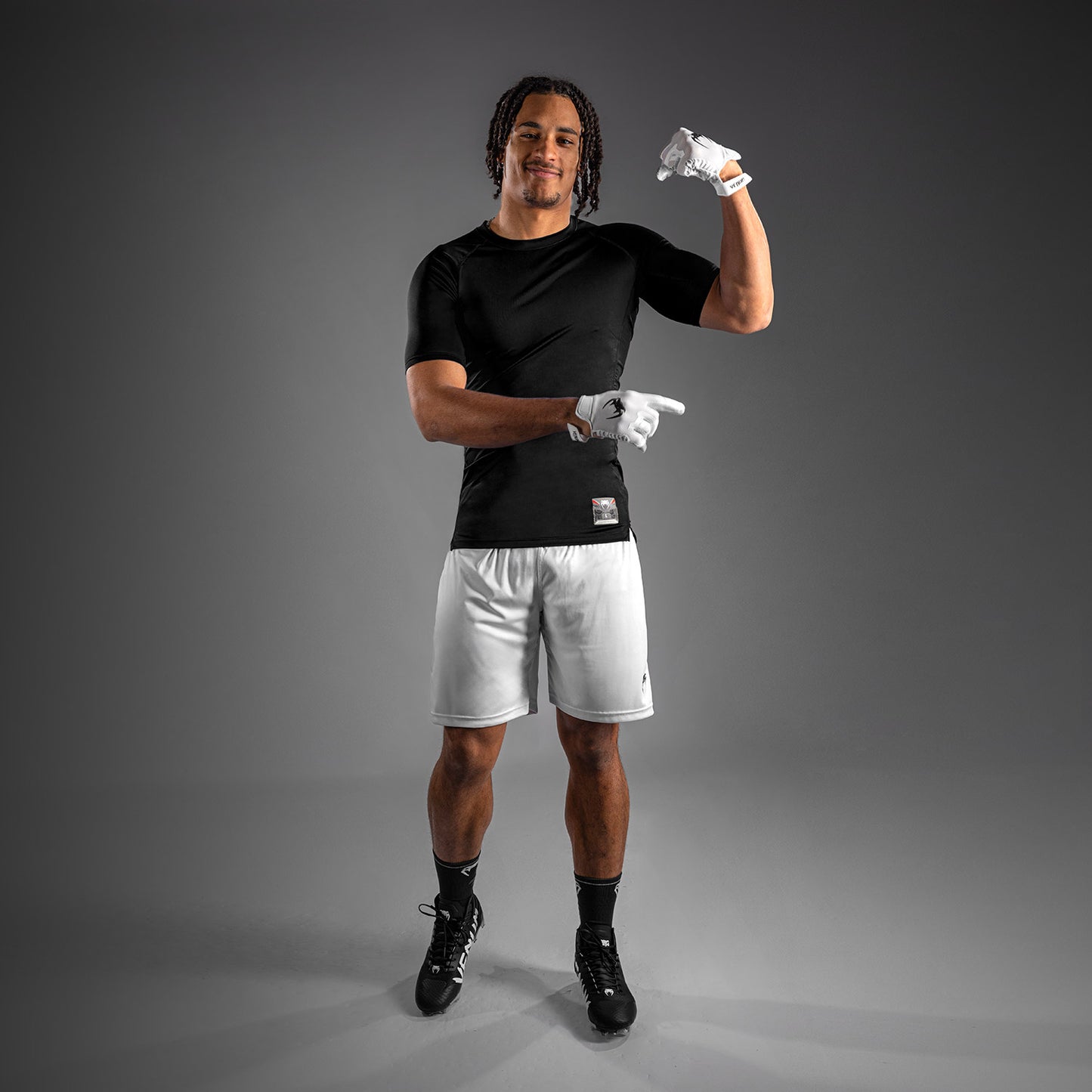 Venum Lineup Half Sleeve Compression Shirt - Black/White