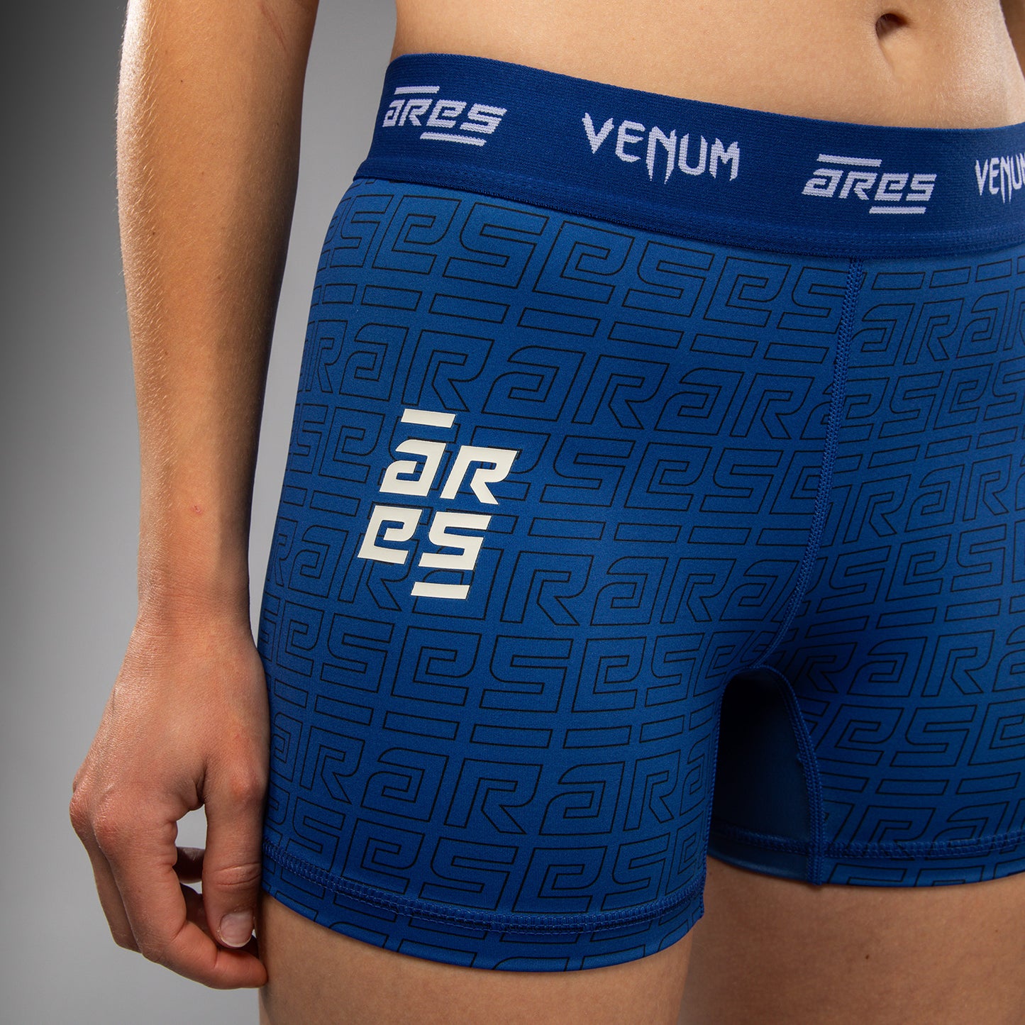 Venum x Ares Women’s Vale Tudo Shorts - Royal Blue