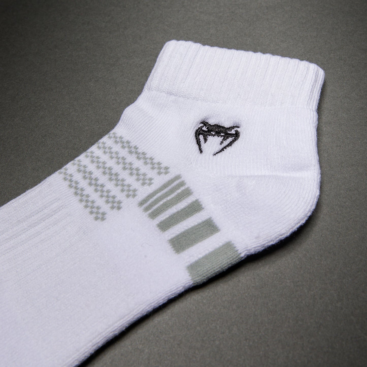 Venum Vector Ankle Socks - White/Grey
