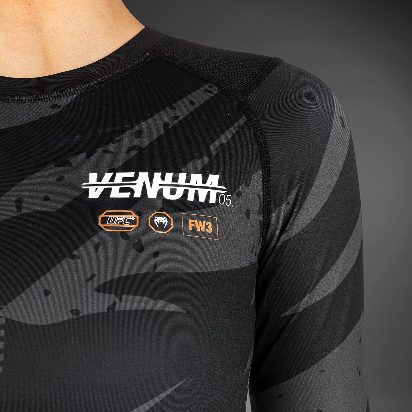 UFC Adrenaline by Venum Fight Week Women’s Performance Long Sleeve Rashguard - Urban Camo