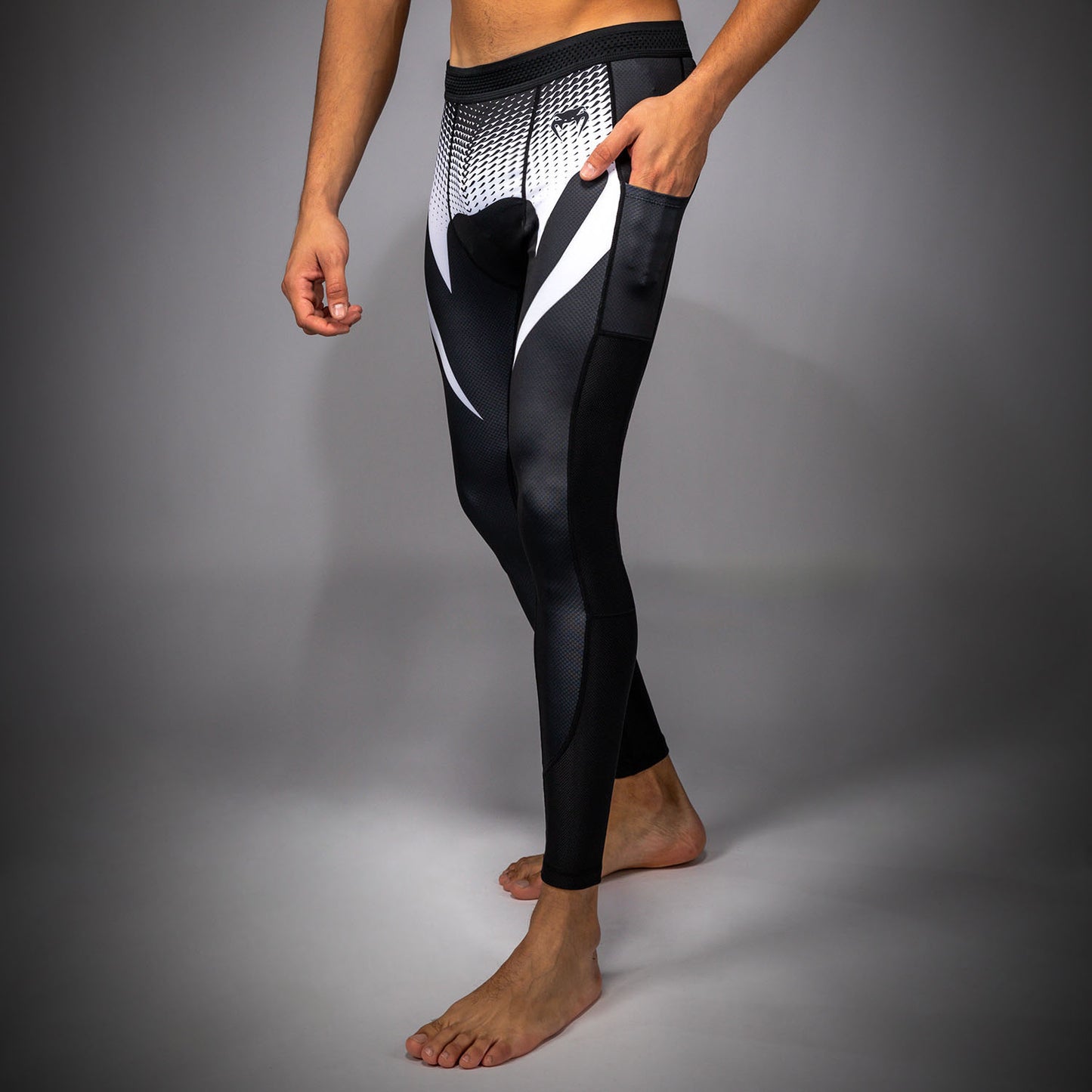 Venum No Gi Spats - Black/White