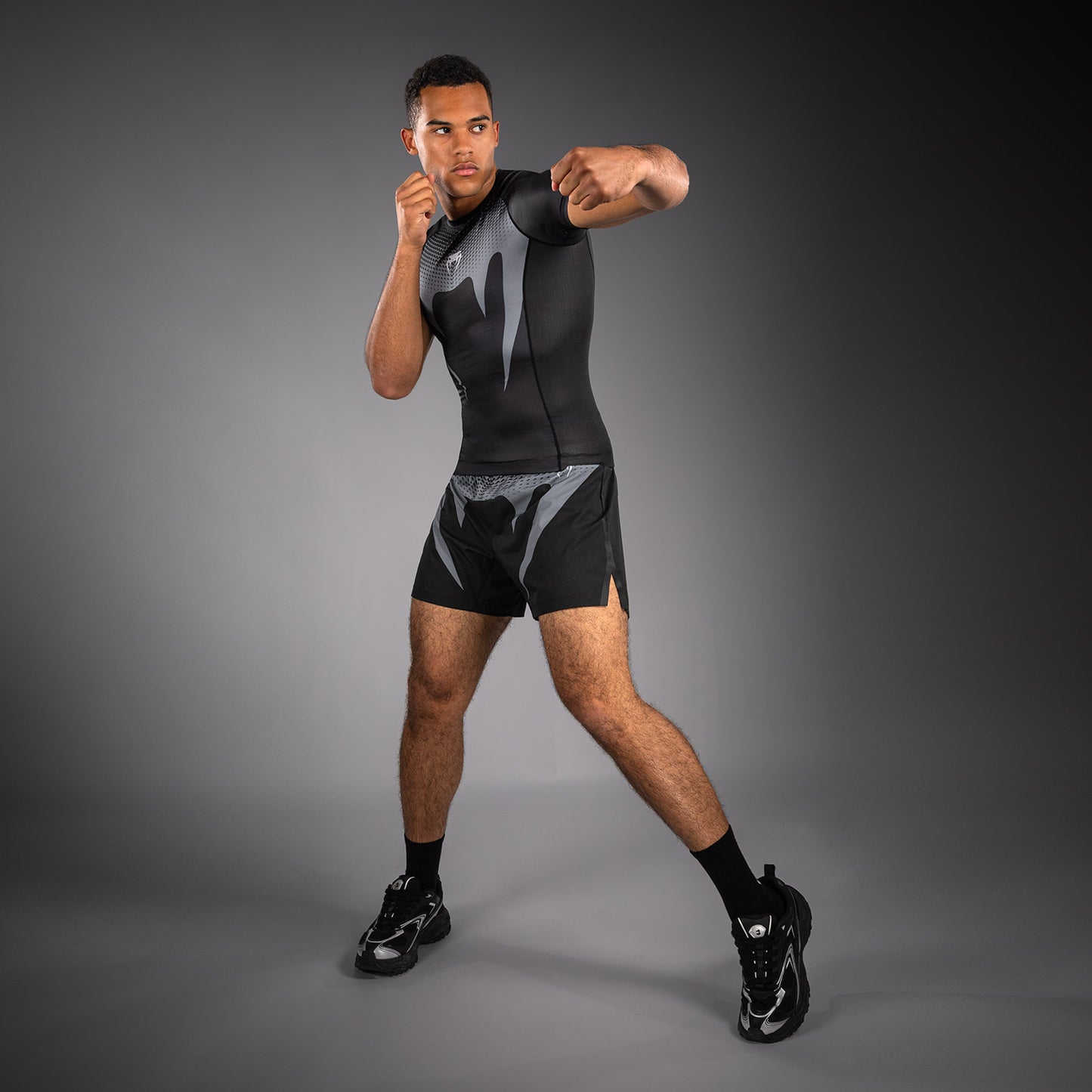 Venum No Gi Rashguards - Black/ Silver Grey