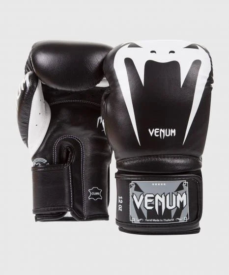 VENUM CUSTOM Giant 3.0 Boxing Gloves - Venum