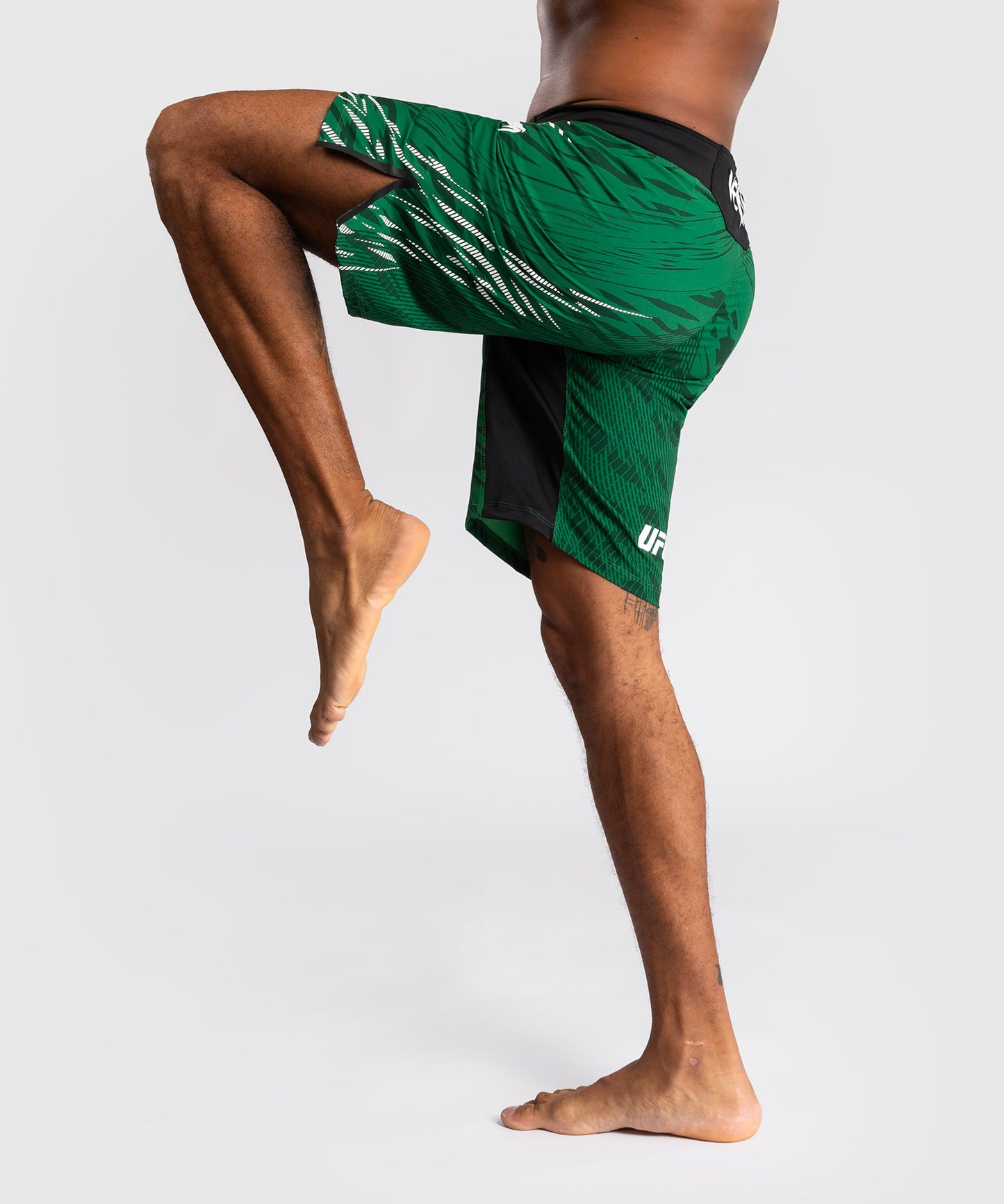 UFC Fusion by Venum Authentic Fight Night Men’s Fight Short - Long Fit - Green
