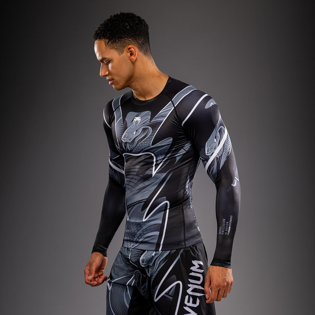 Crimson Viper 2.0 Long Sleeve Rashguard Black/Grey