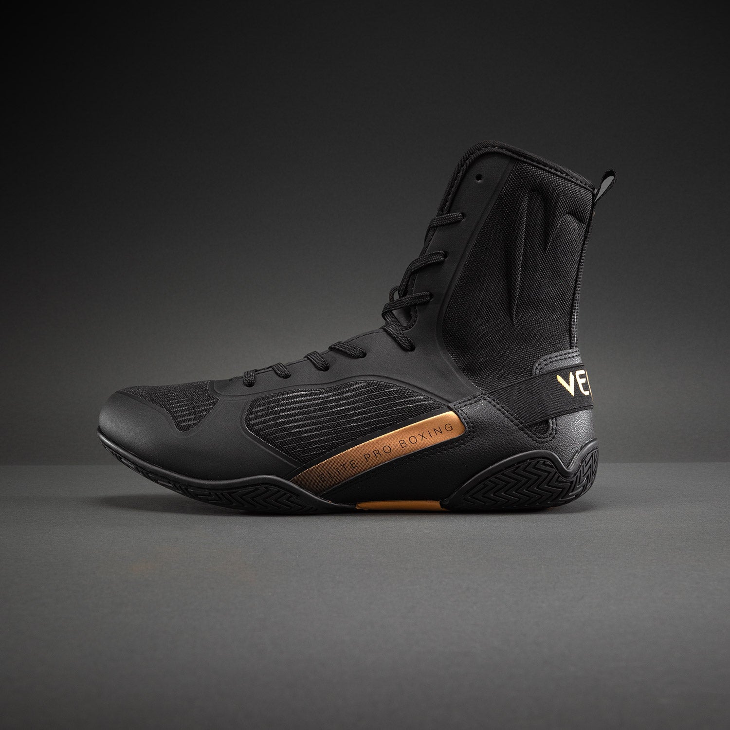 Venum ボクシングシューズ ブラック/ゴールド Venum Elite Neo Boxing Shoes - Black/Gold