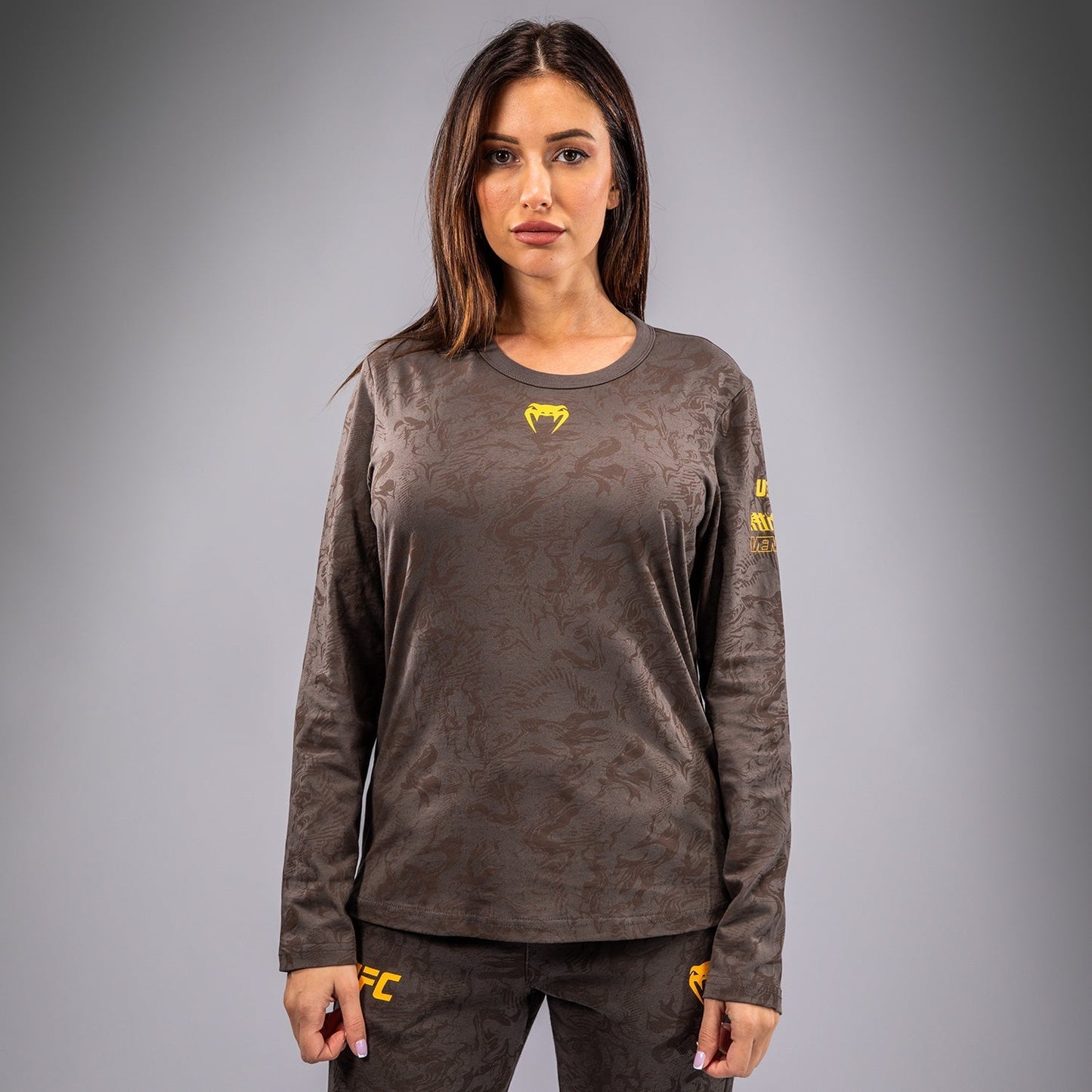 UFC Fusion by Venum Fight Week Men’s Long Sleeve T-Shirt - Earthen Brown