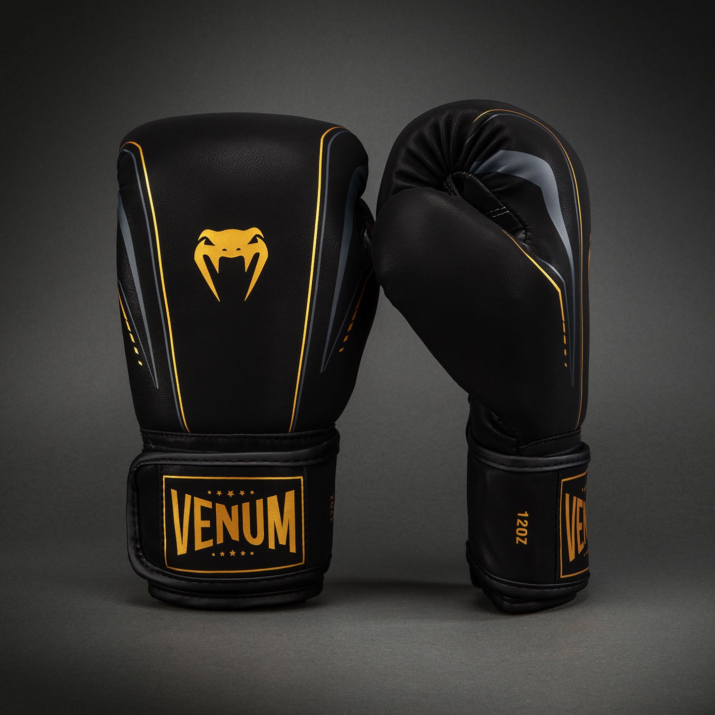 Venum Streamline Boxing Gloves - Black/Gold