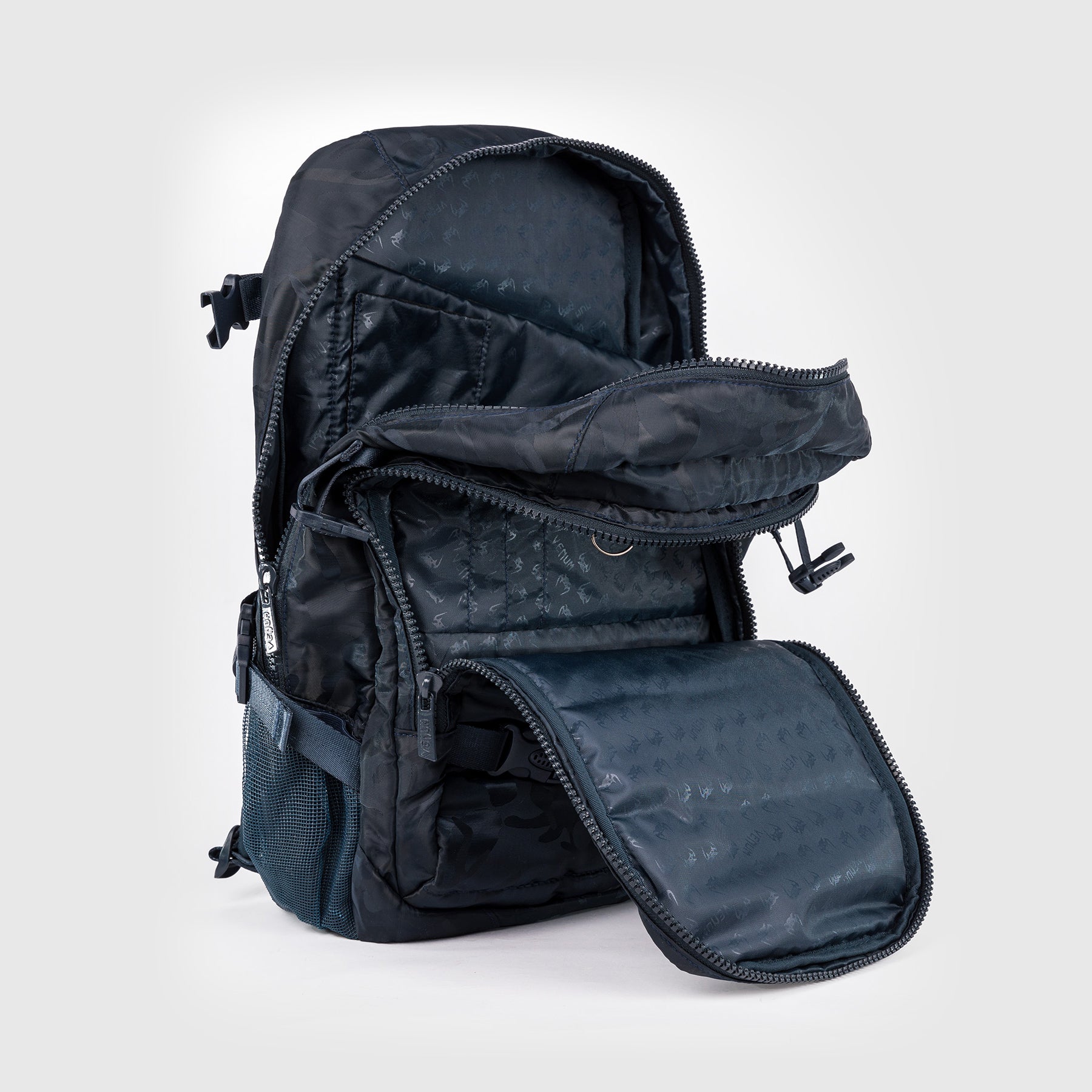 サウンドバッグ新品venumブランド Venum Evo 2 Backpack (20-25L) - Black/Blue - Venum