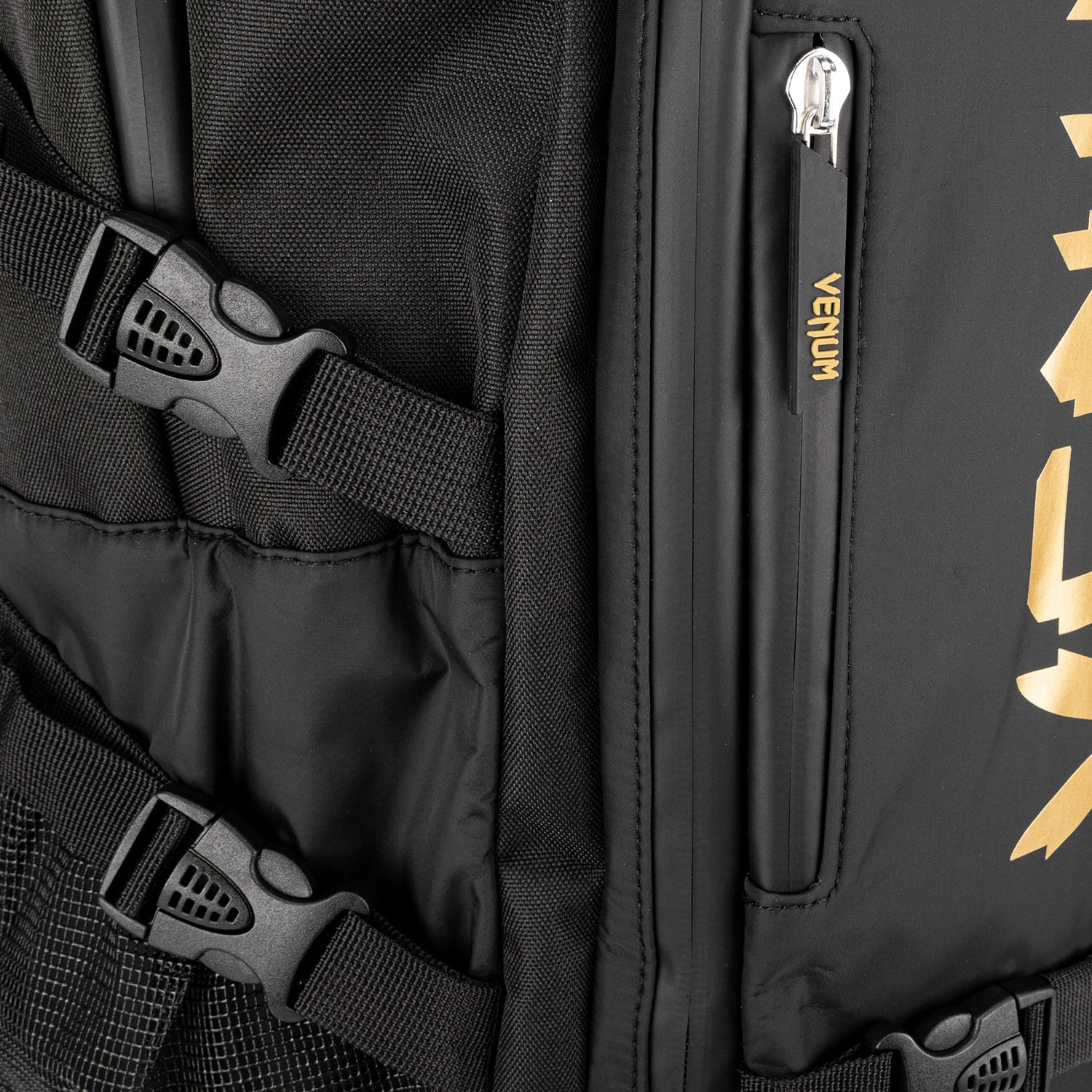 Venum Challenger Xtrem Evo BackPack (50-63L) - Black/Gold - Venum