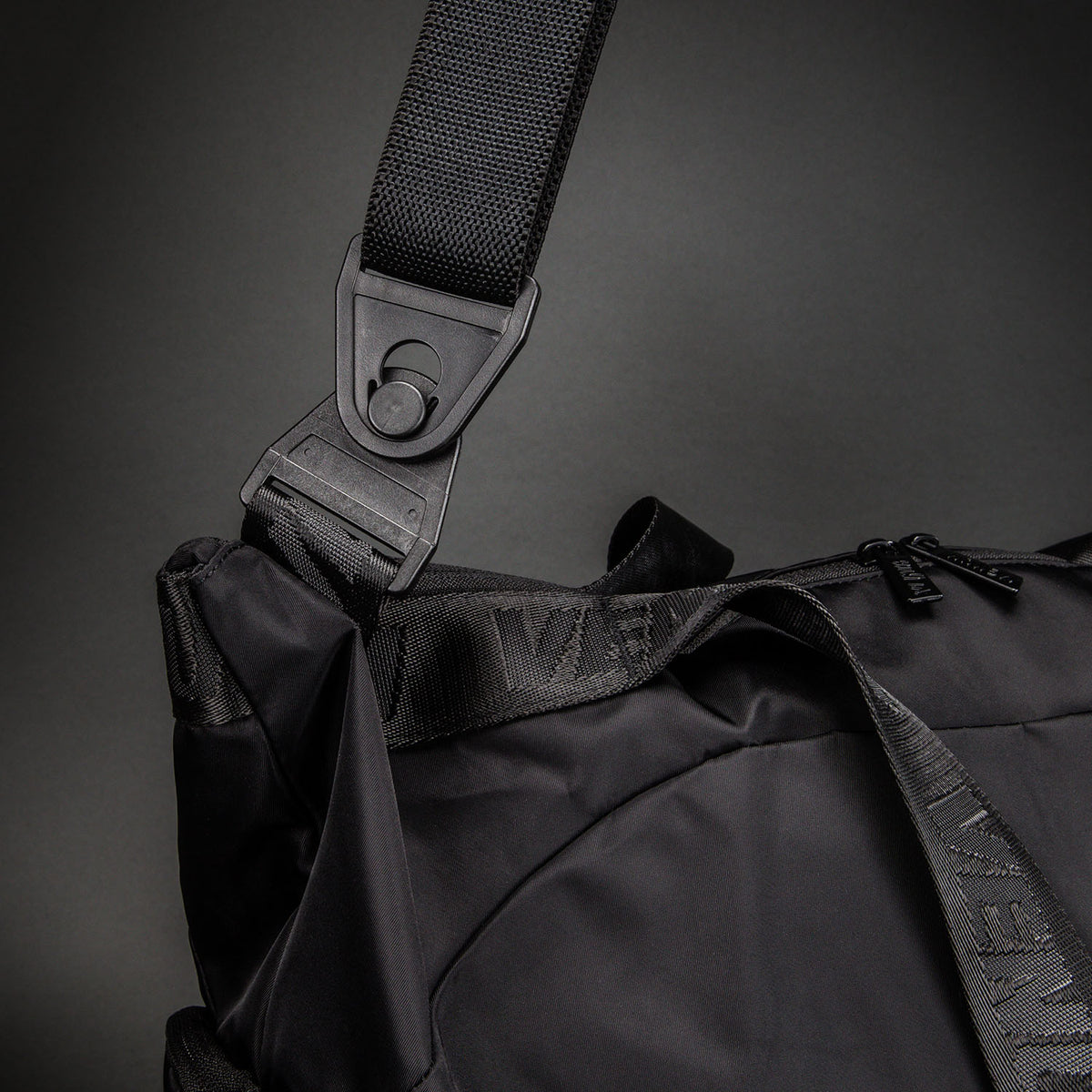 Venum Essential Sports Bags - Black