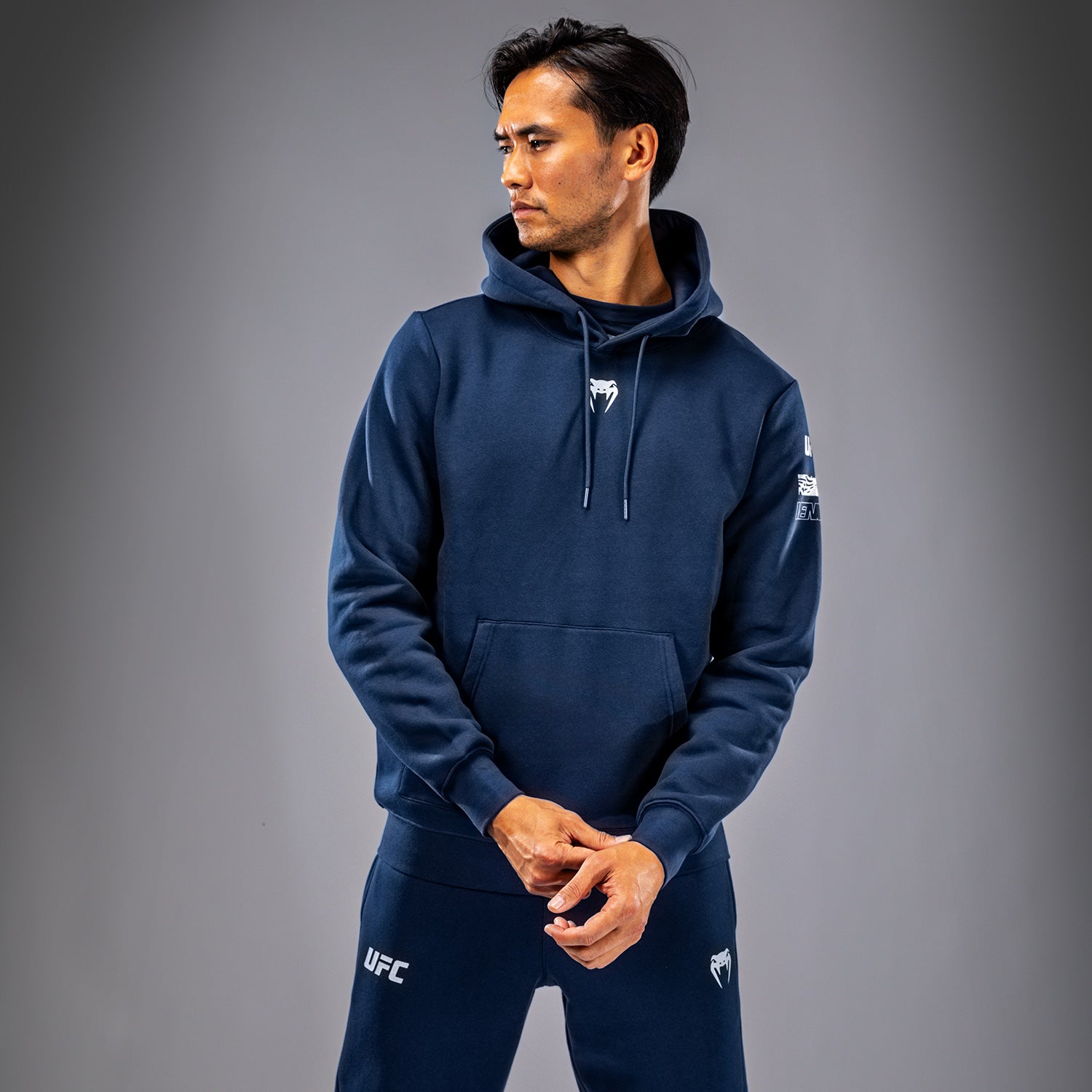 UFC Fusion by Venum Fight Week Men's Pullover Hoodie - Solid