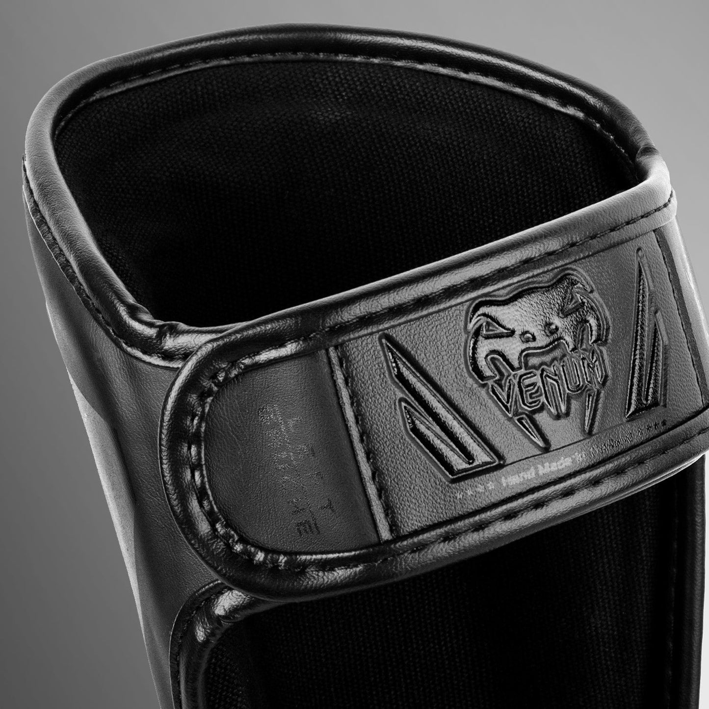 Venum Elite Shin Guards Kids - Exclusive