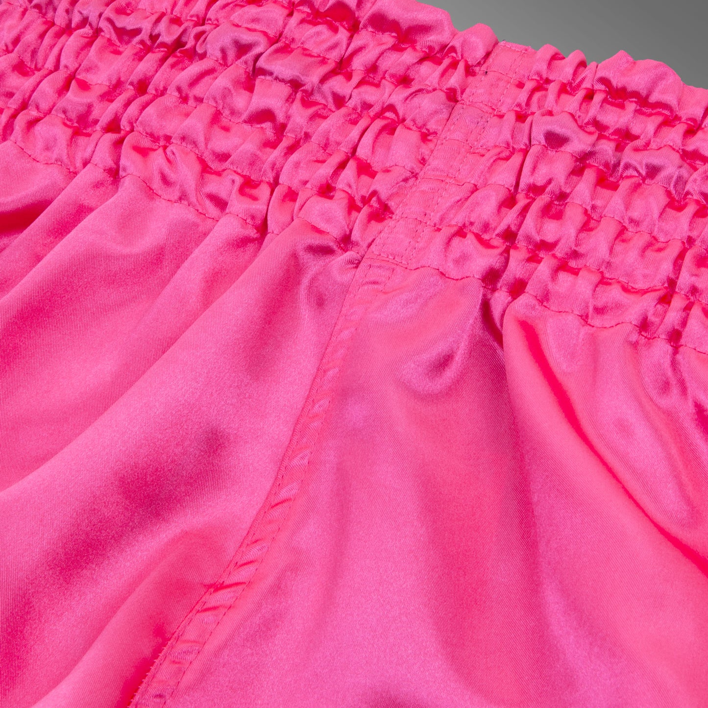 Venum Classic Muay Thai Short - Pink/White