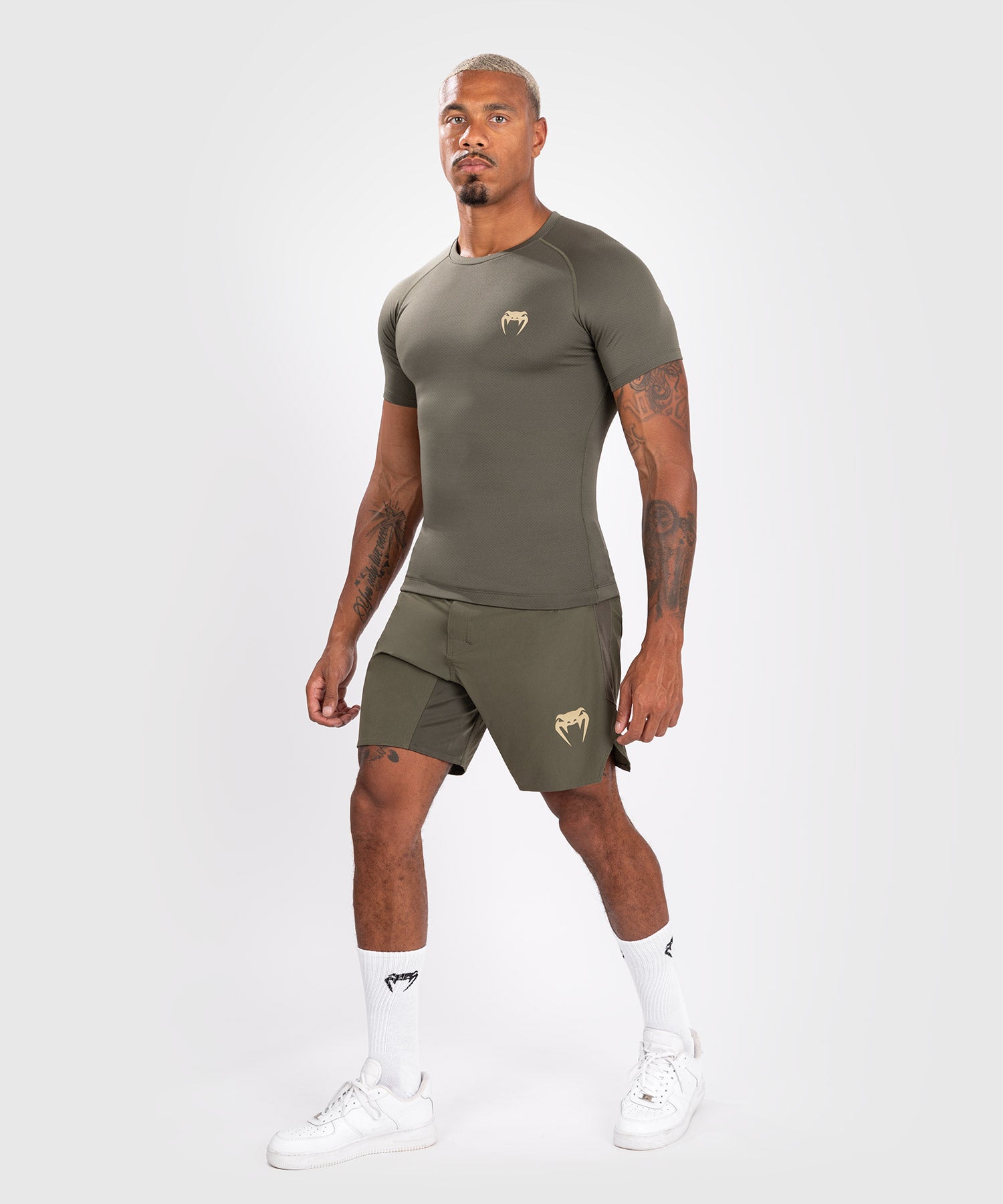 Rashguard à manches courtes pour hommes Venum Contender - Kaki - Shorts de compression