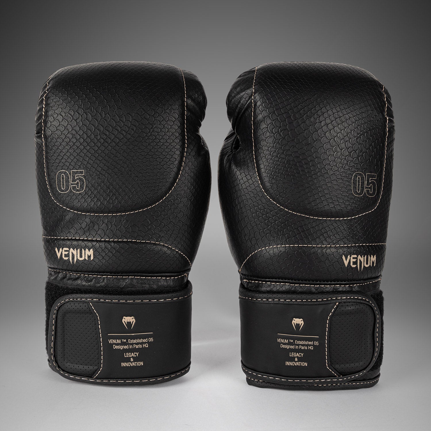 Venum Impact Evo Scales Boxing Gloves - Black - Venum