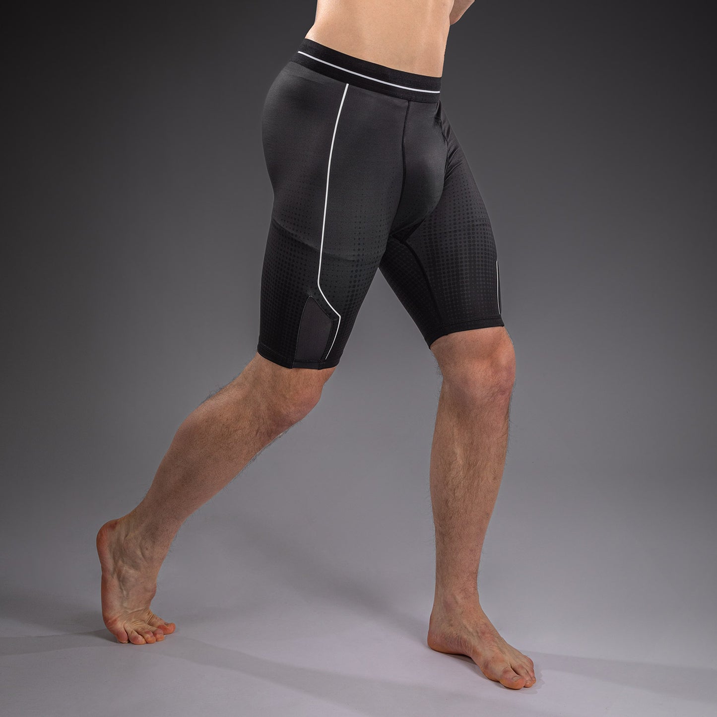 Venum Stealth Vale Tudo Shorts - Black/White