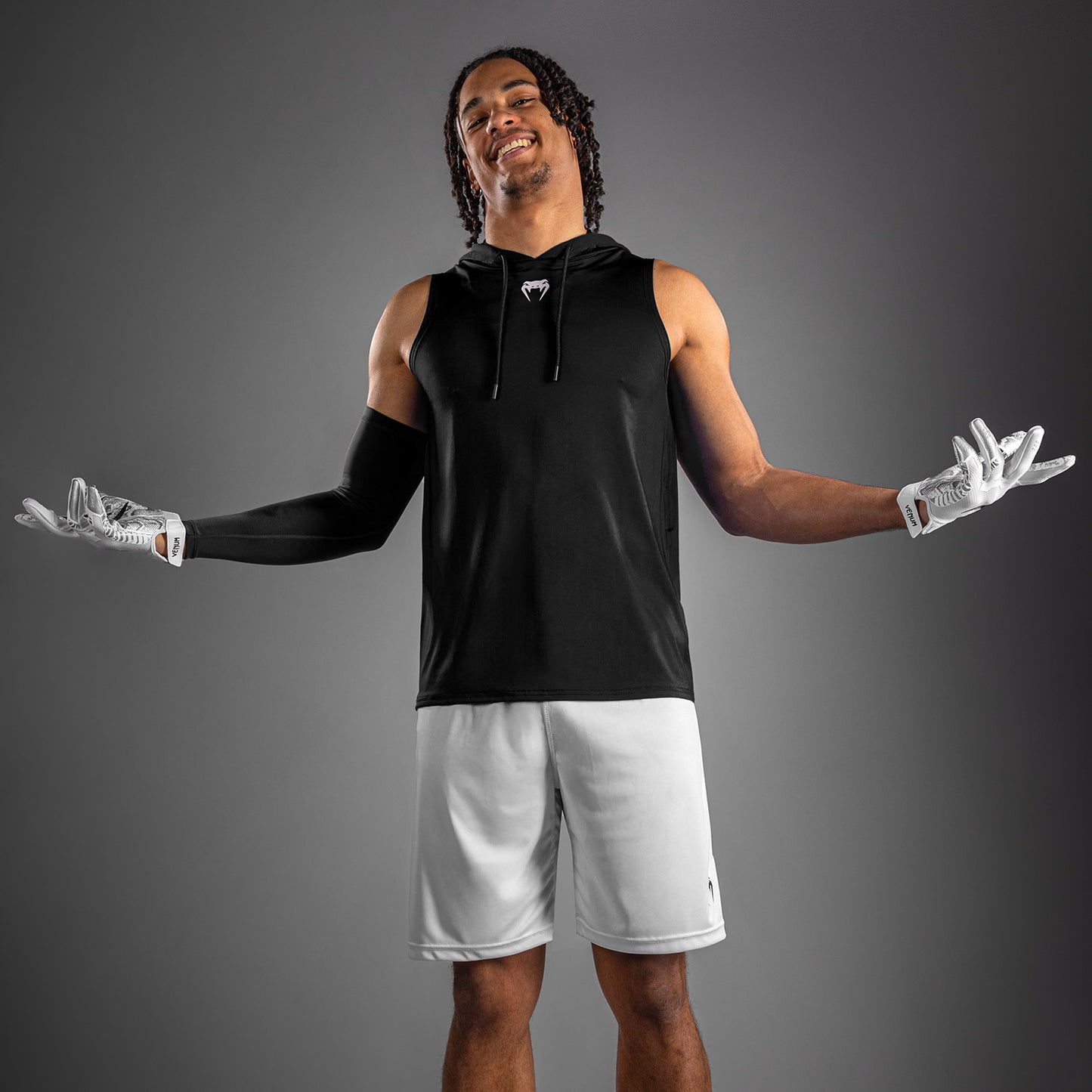 Venum Elite Sleeveless Dry-Tech Hoodie - Black