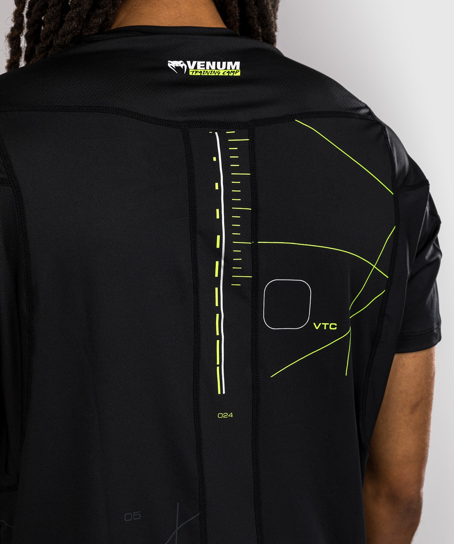 Venum Training Camp 4.0 Dry Tech T-shirt - Black/Neon Green