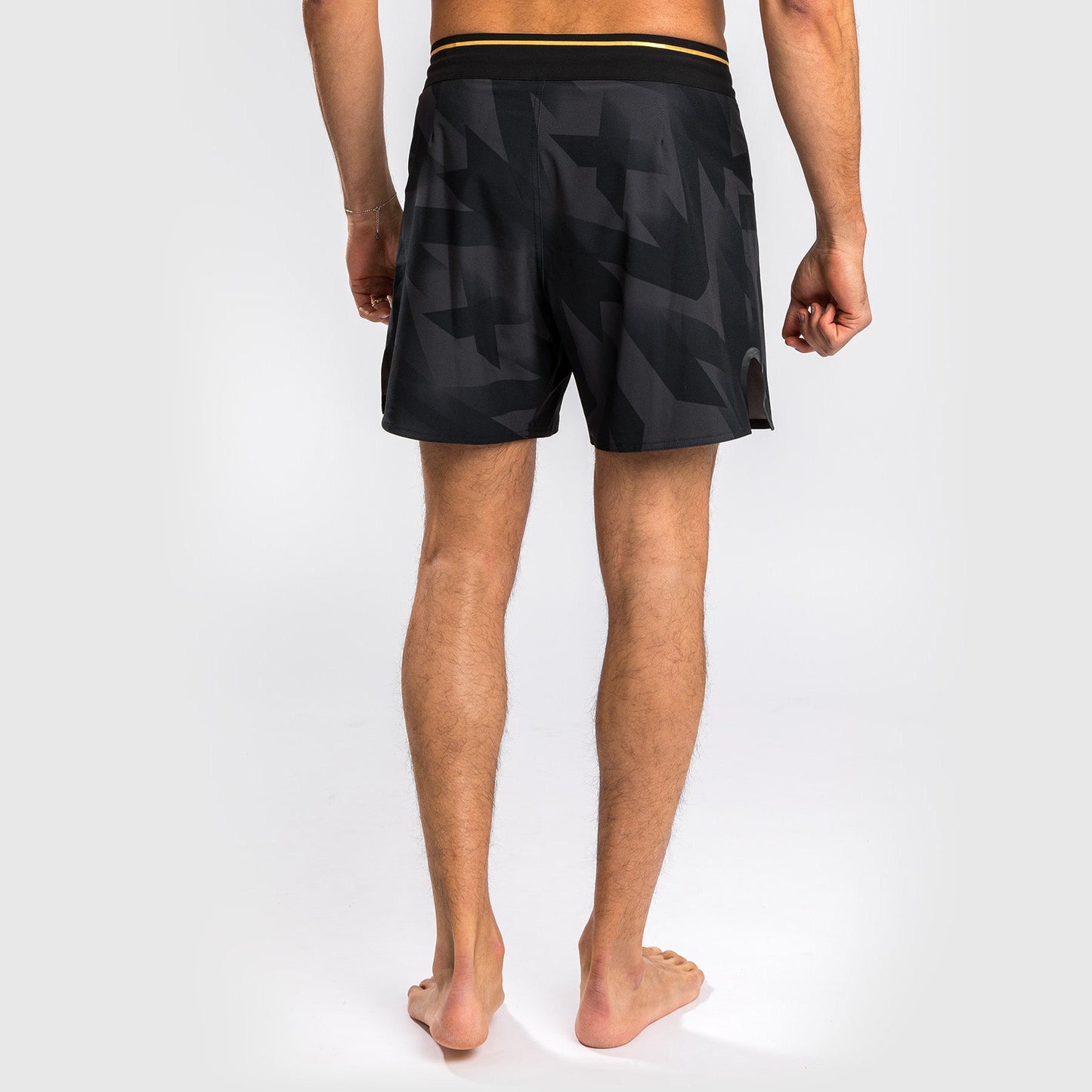 Venum Razor Fightshorts - Black/Gold