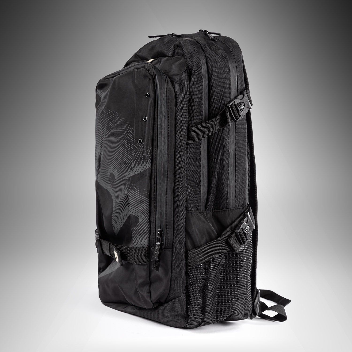 Venum Shockwave Backpack (20-25L)- Black - Venum