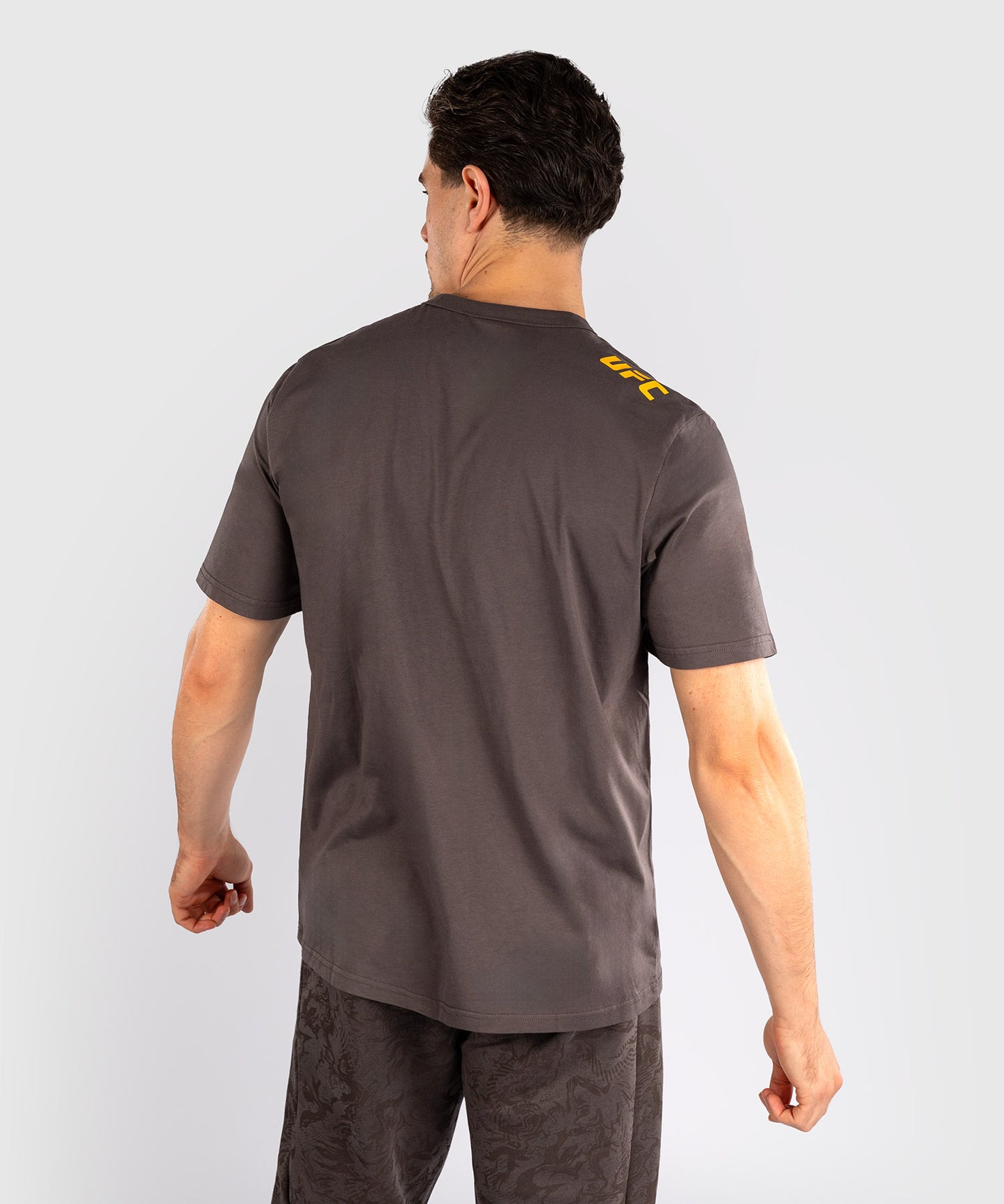 UFC Fusion by Venum Fight Week Men’s Short Sleeve T-Shirt - Solid Earthen Brown