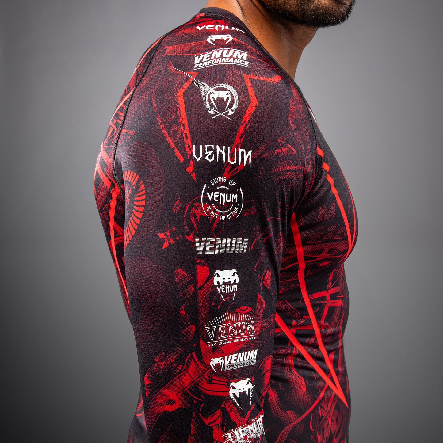Venum 20th Anniversary Long Sleeve Rashguard - Black/Red