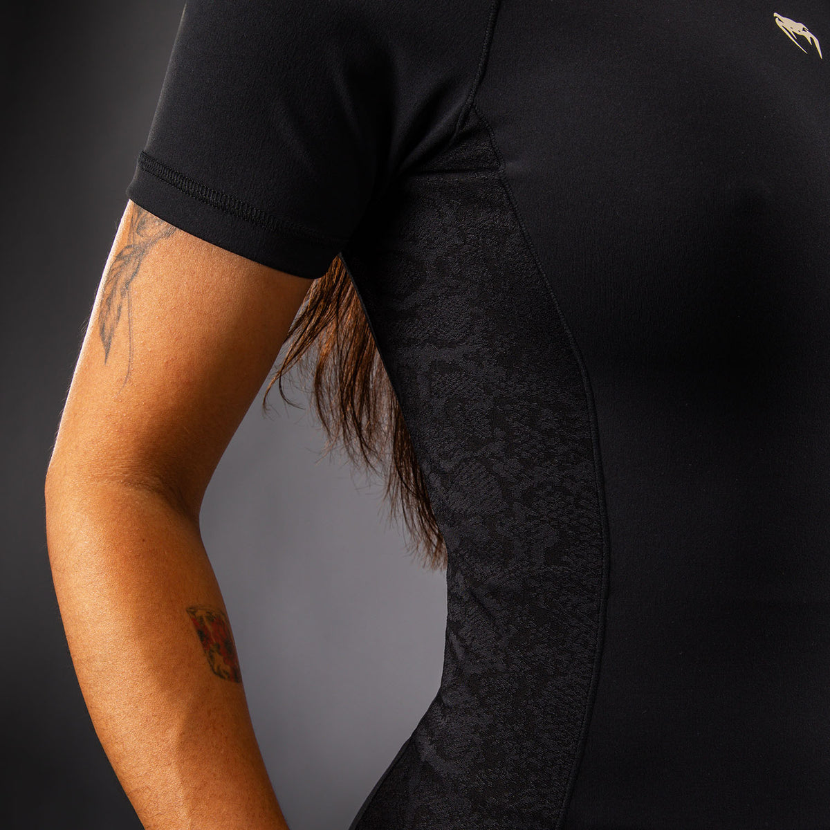 Venum Viper Women's Short Sleeve Rashguard - Black