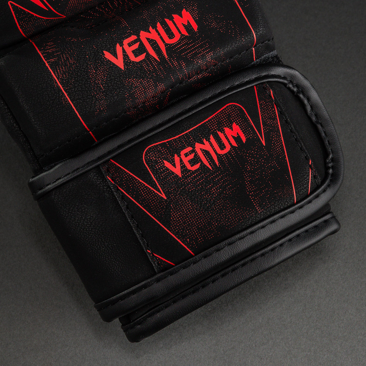 Venum Amazonia Reborn Sparring Gloves - Black/Red
