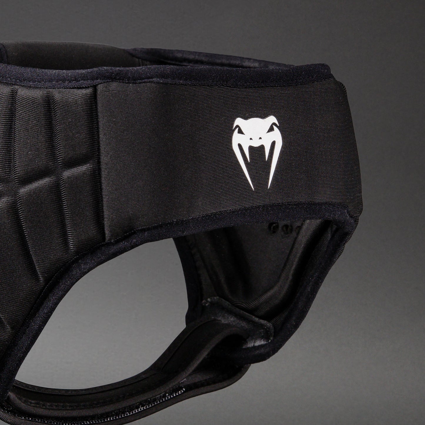 Venum Challenger Wrestling Ear Guard – Black