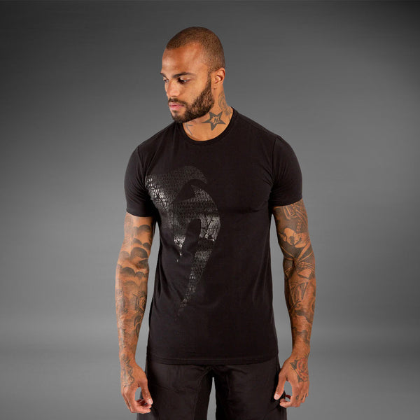 人気商品・限定商品ばかりの「超得 半額福袋」が販売開始 Venum Giant T-shirt - Matte/Black - Venum トレーニング用品